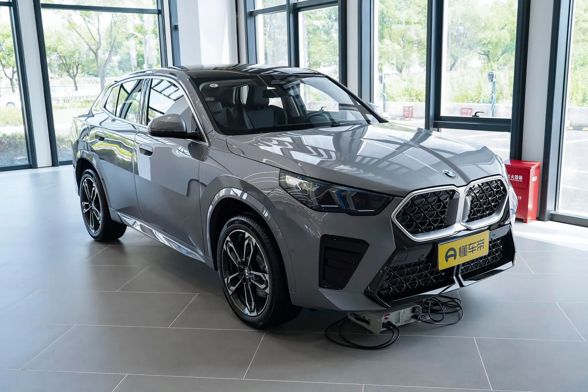  X2 sDrive25i M Sport Package