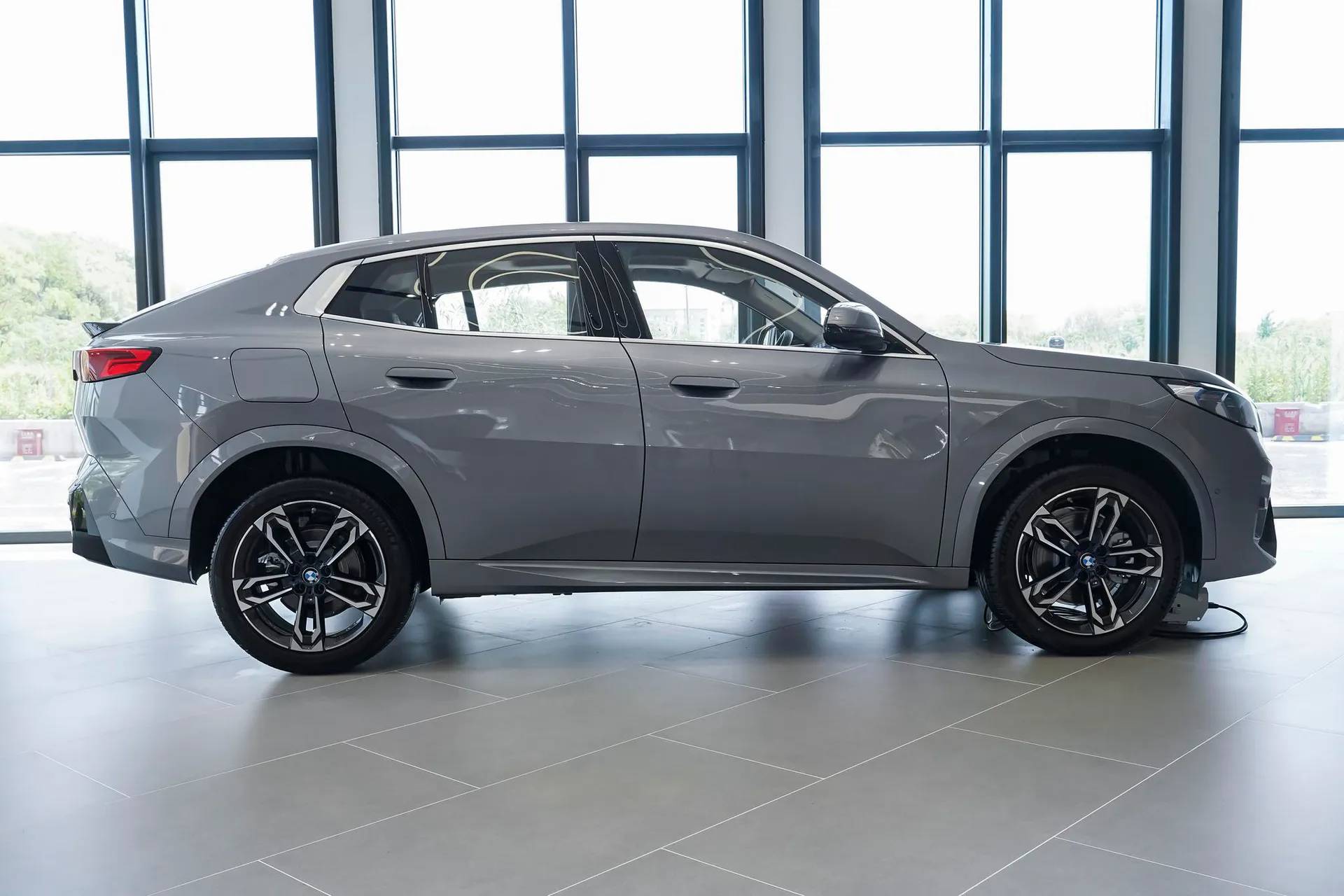  X2 sDrive25i M Sport Package