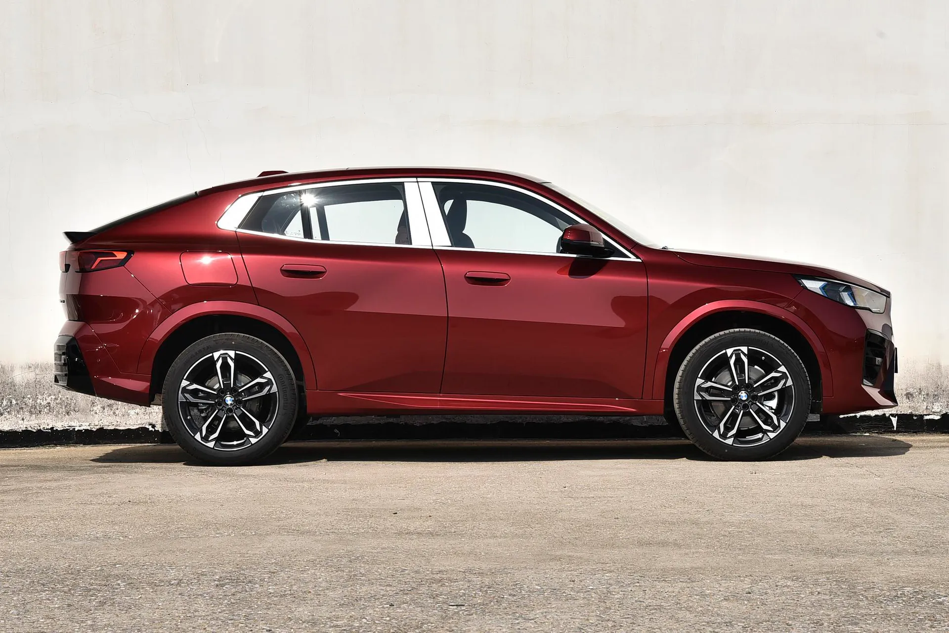  X2 sDrive25i M Sport Package