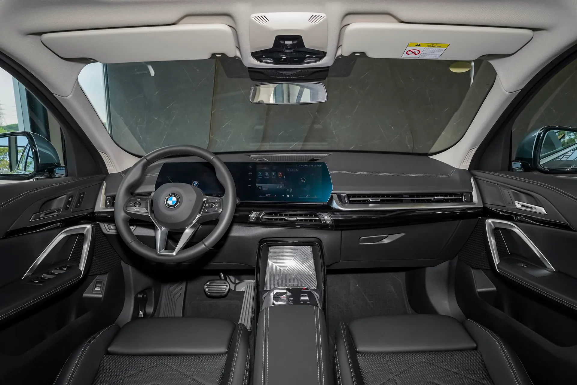  X2 sDrive25i M Sport Package