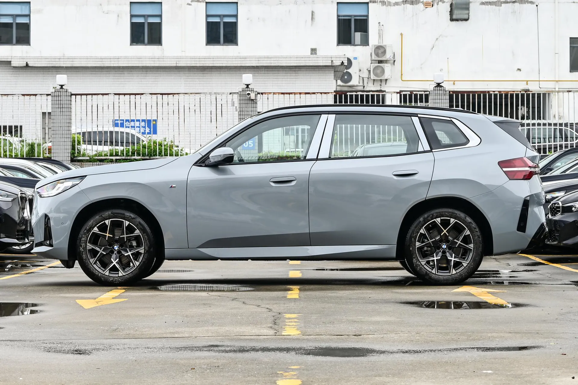  X3 xDrive 25 L M Sport Night Package