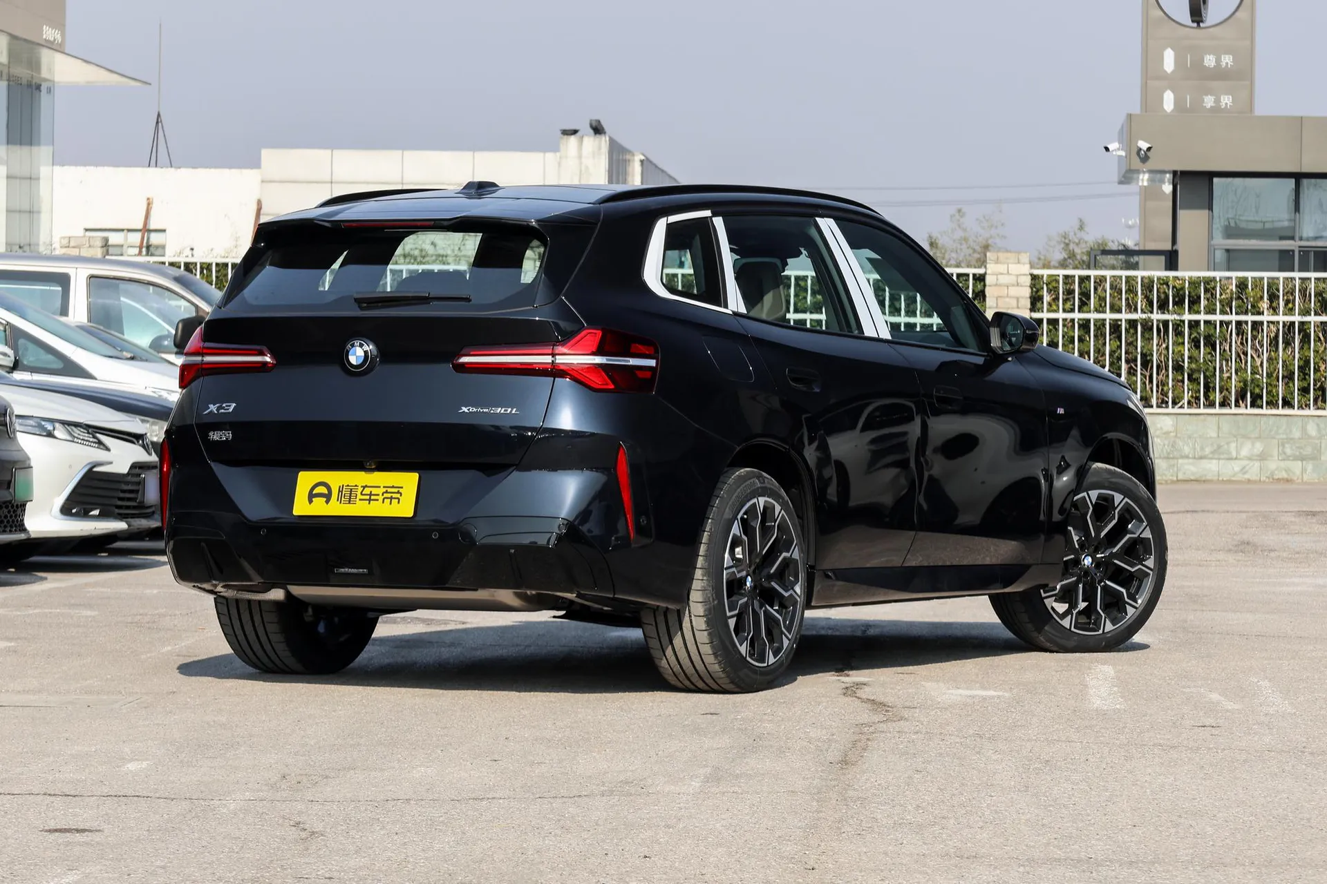  X3 xDrive 30 L Leading M Sport Night Package