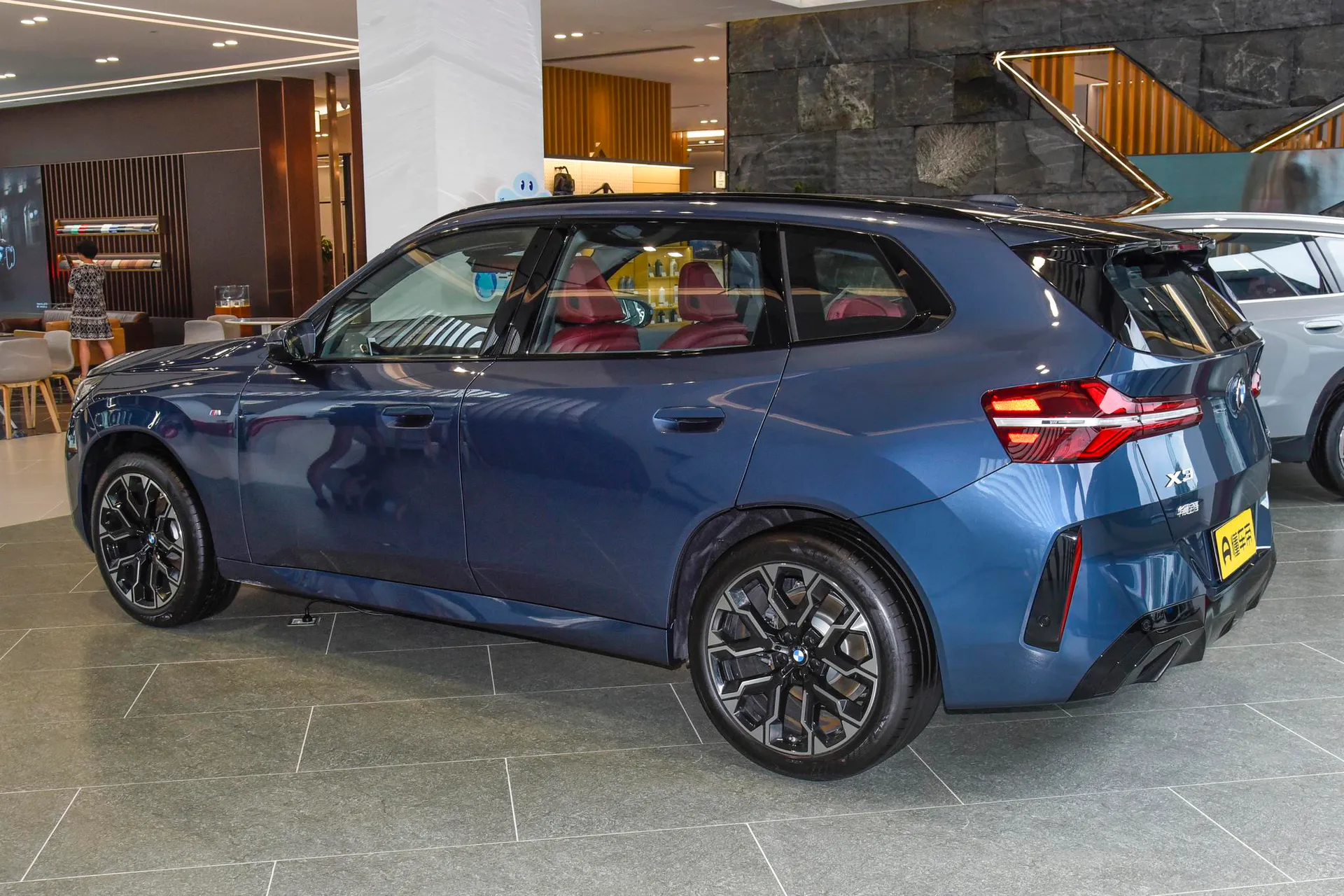  X3 xDrive 30 L Leading M Sport Night Package