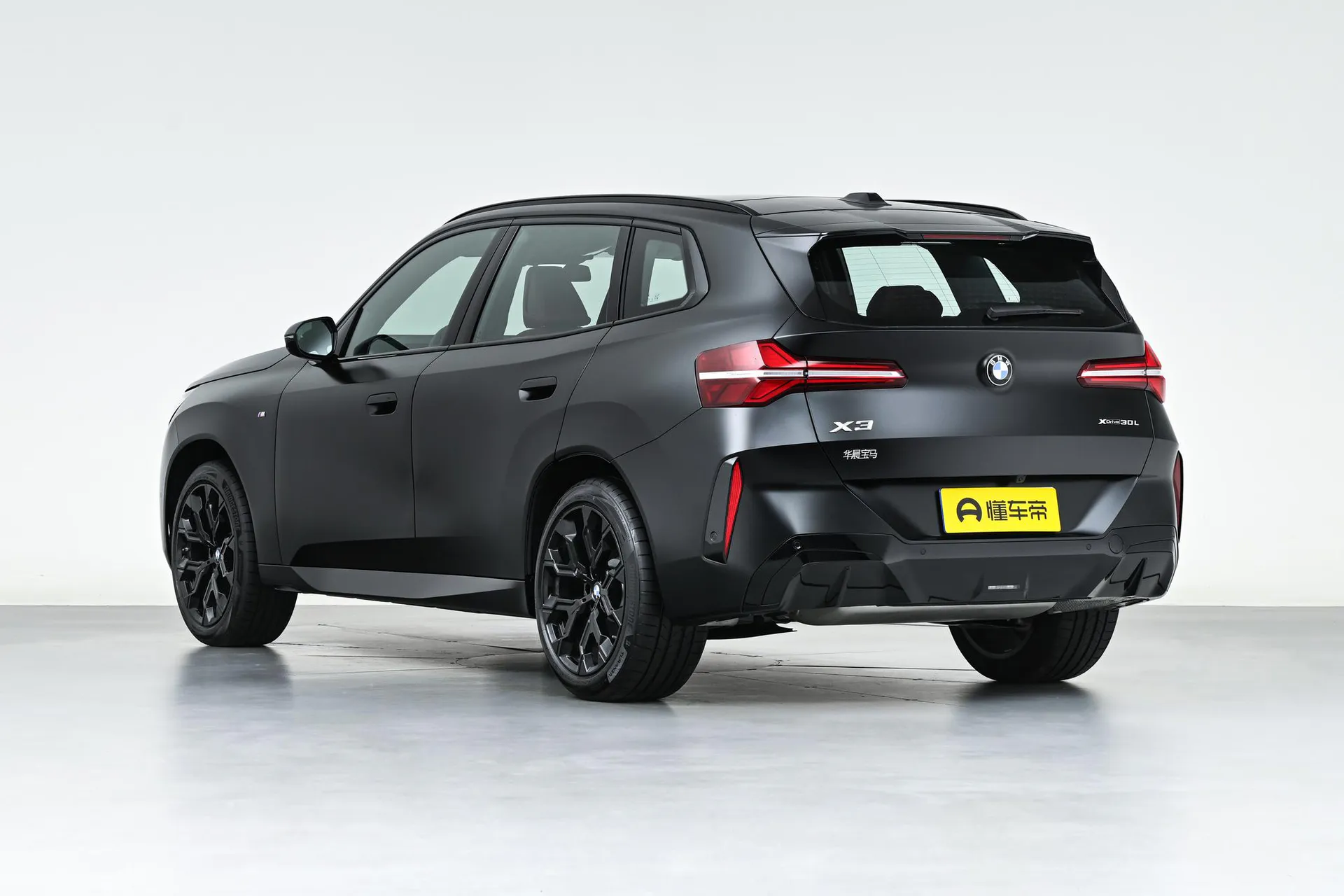 X3 xDrive 30 L Horse Year