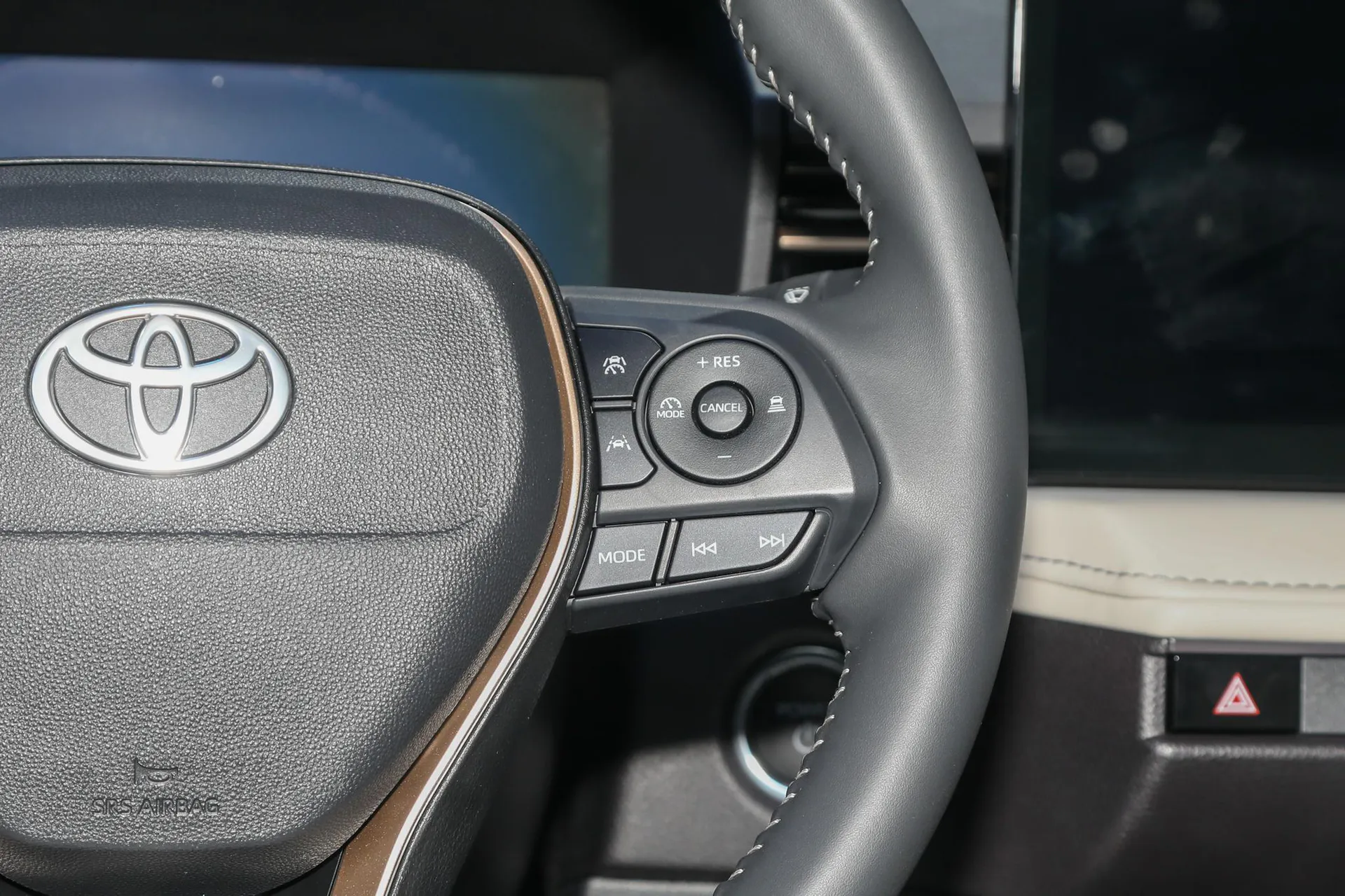  Corolla Hybrid 1.8L E-CVT Flagship