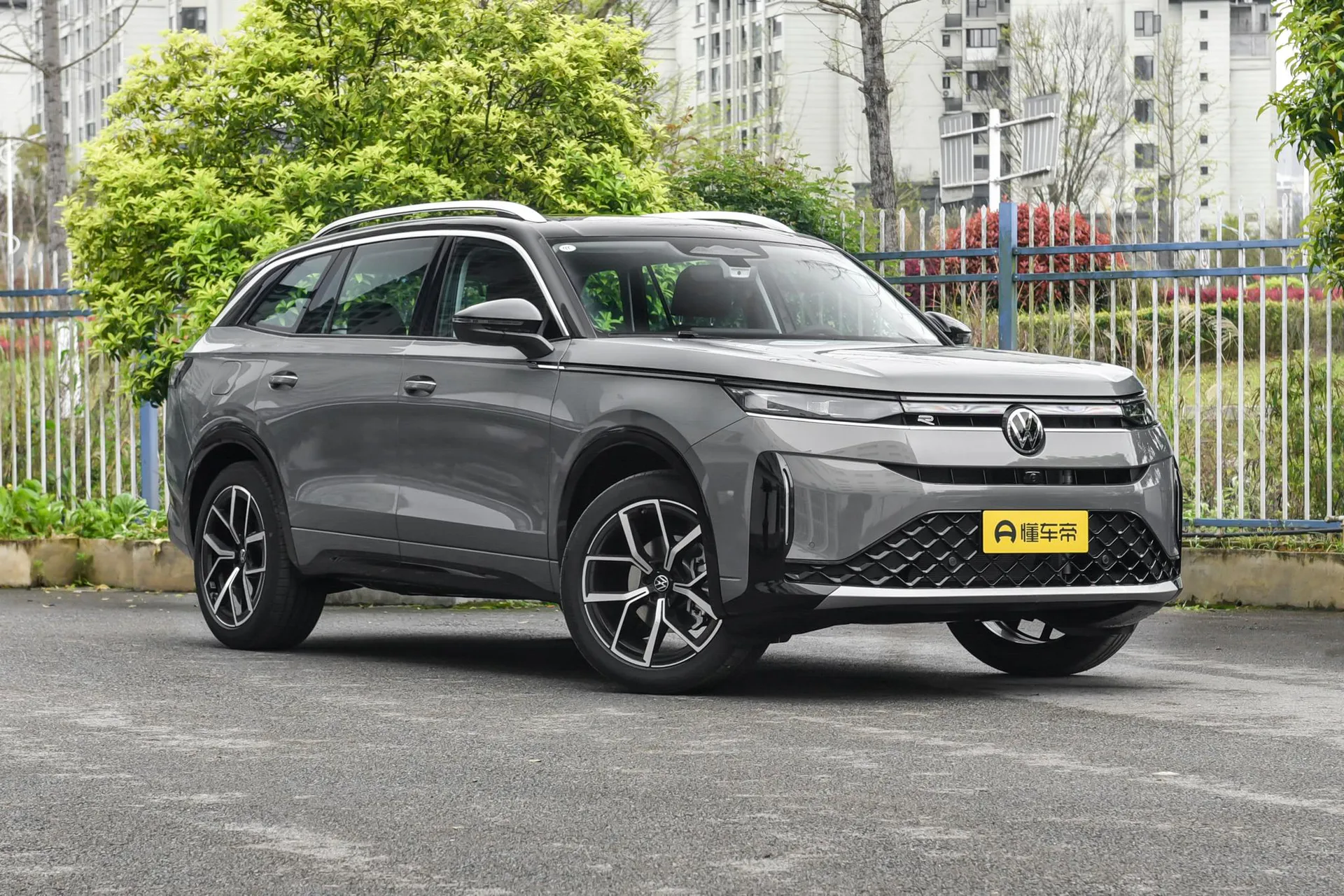  Lanxun 450 TSI AWD Flagship