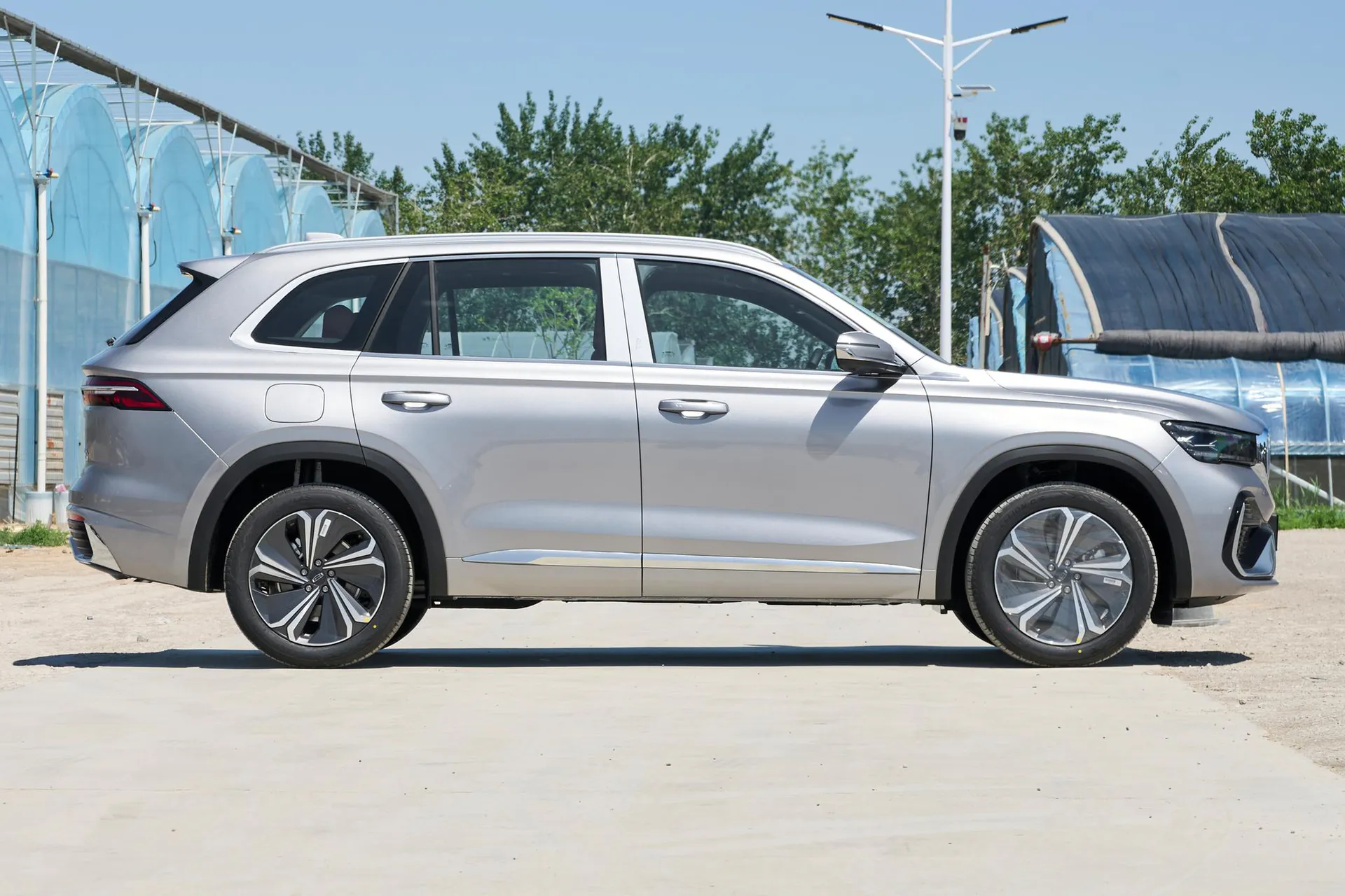  Xingyue L i-HEV Smart Hybrid 1.5T Lingyun