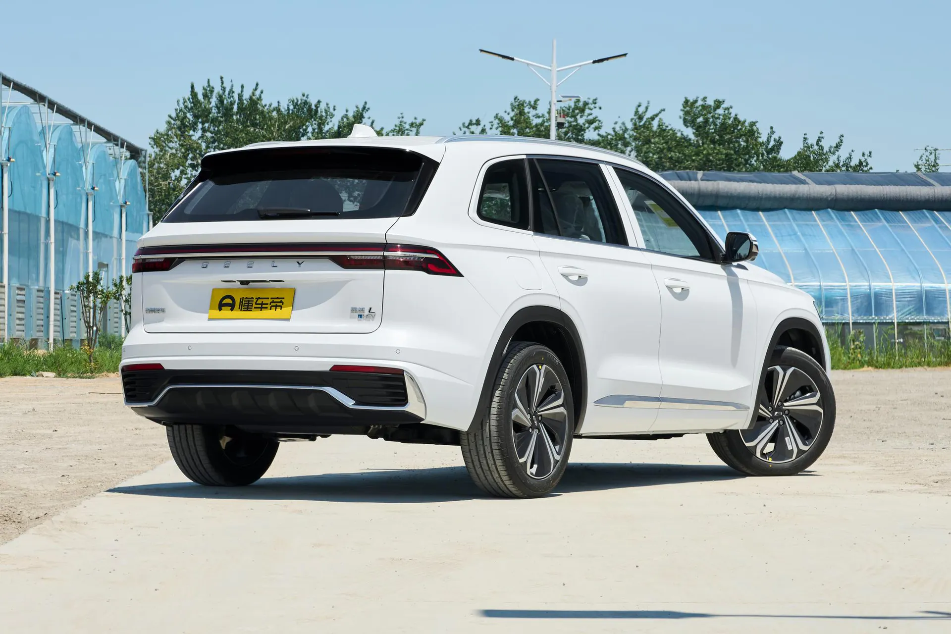  Xingyue L i-HEV Smart Hybrid 1.5T Lingyun