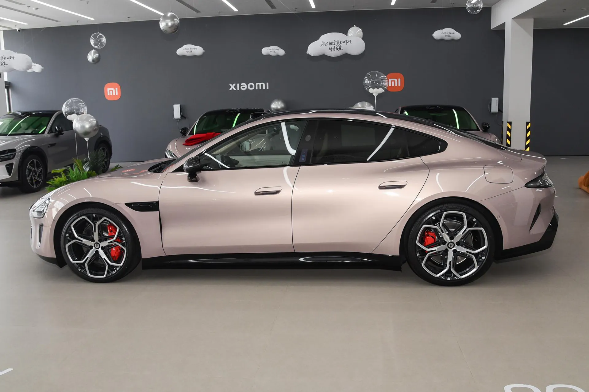  SU7 AWD Max