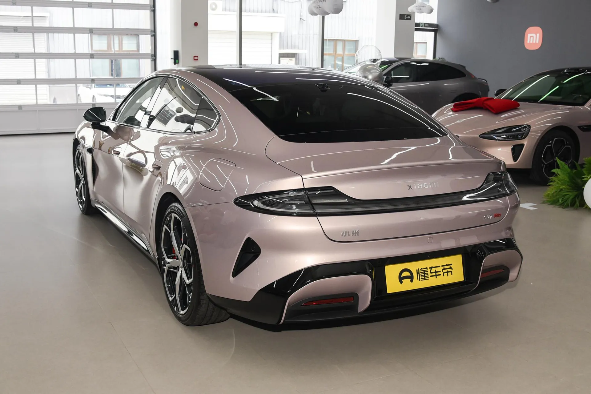  SU7 AWD Max