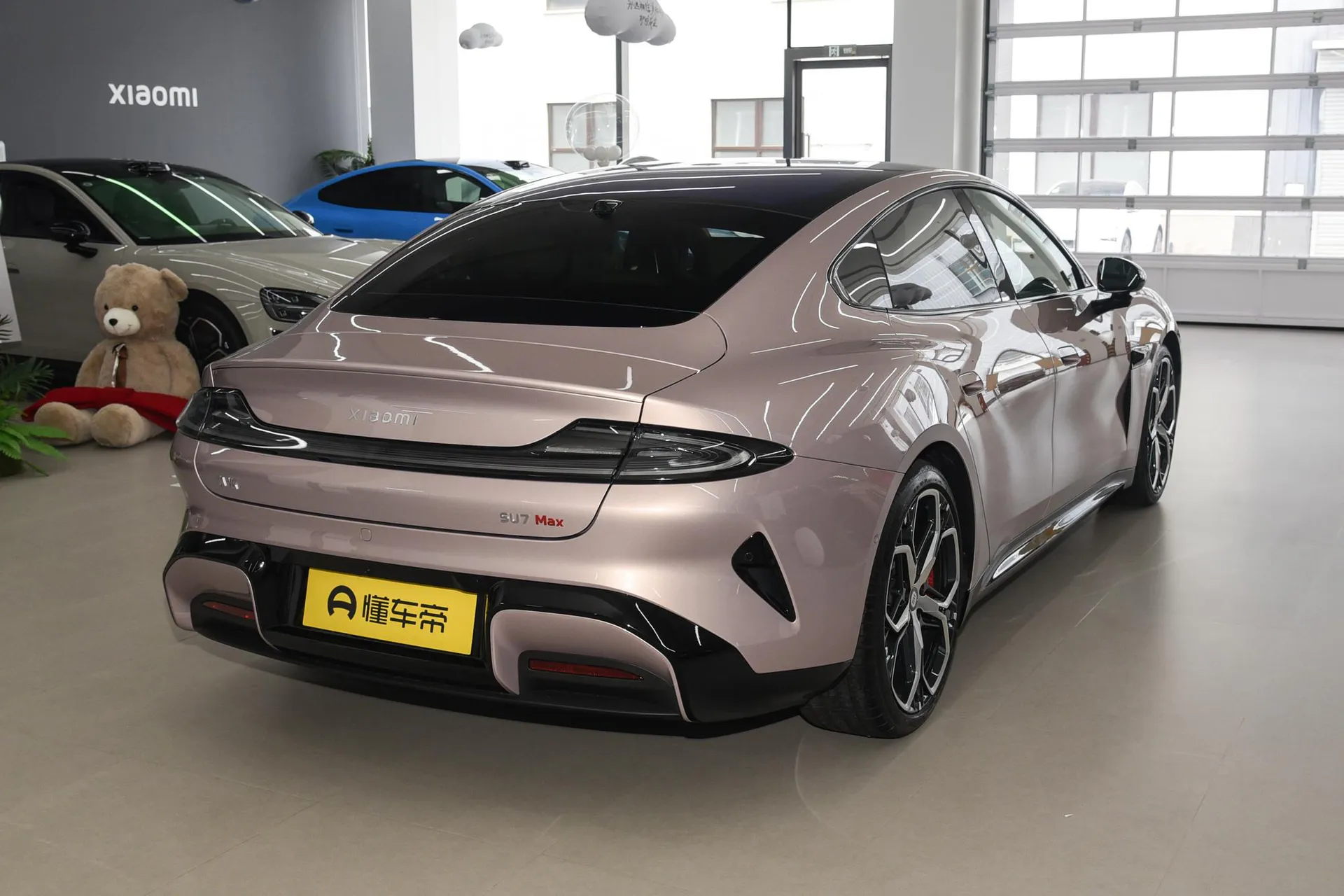  SU7 AWD Max