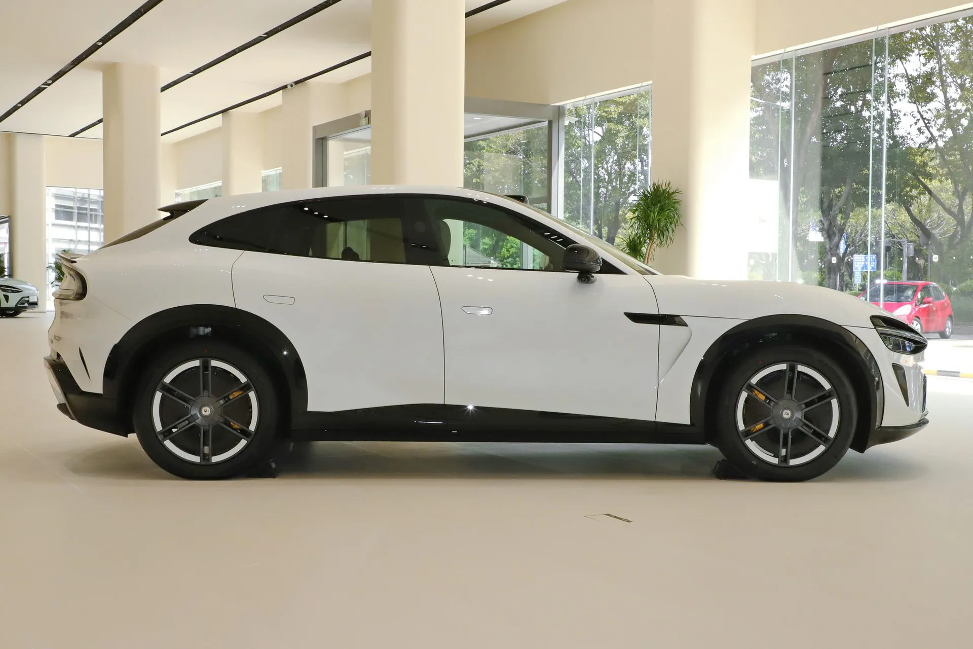  YU7 AWD Pro
