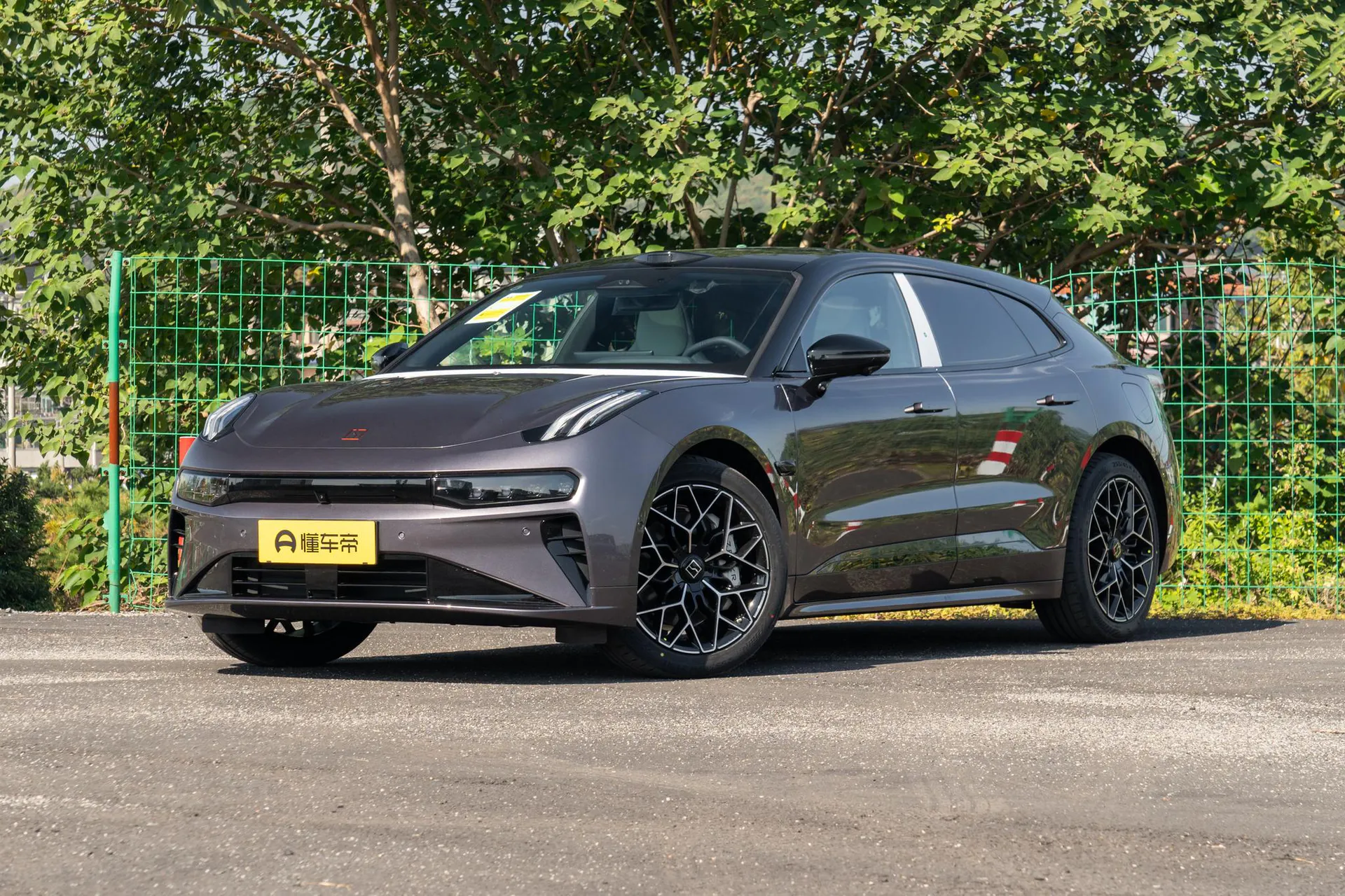  001 Max 95kWh AWD