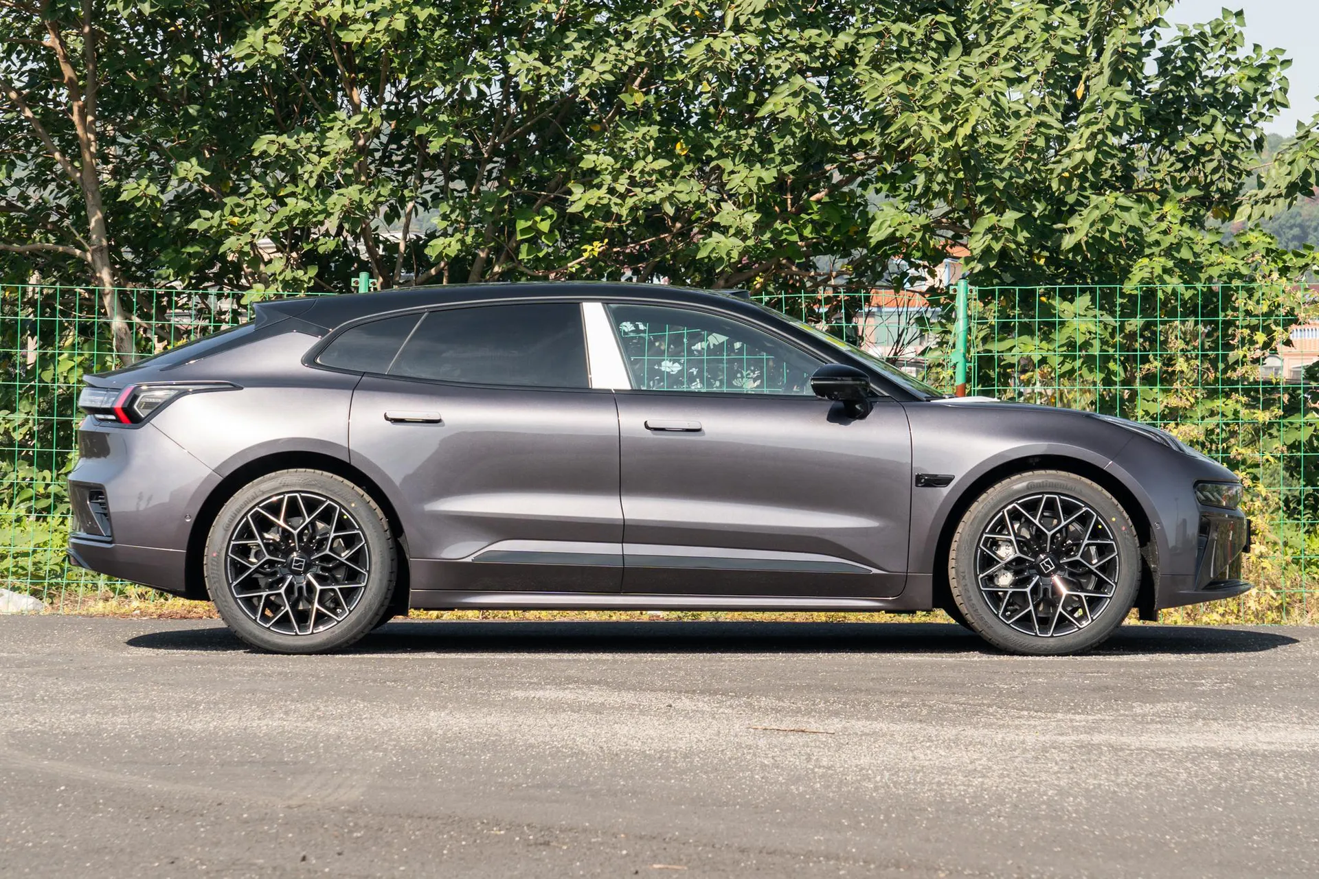  001 Max 95kWh AWD