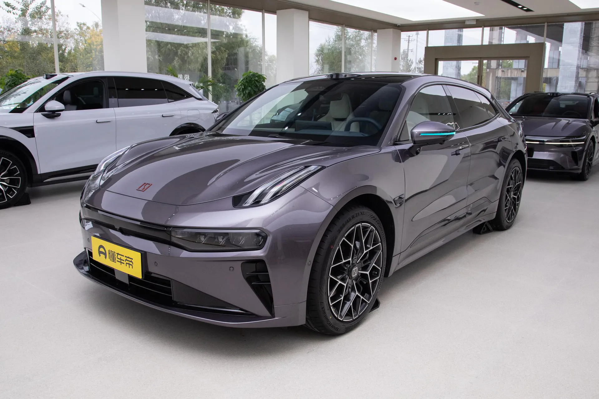  001 Max 95kWh AWD