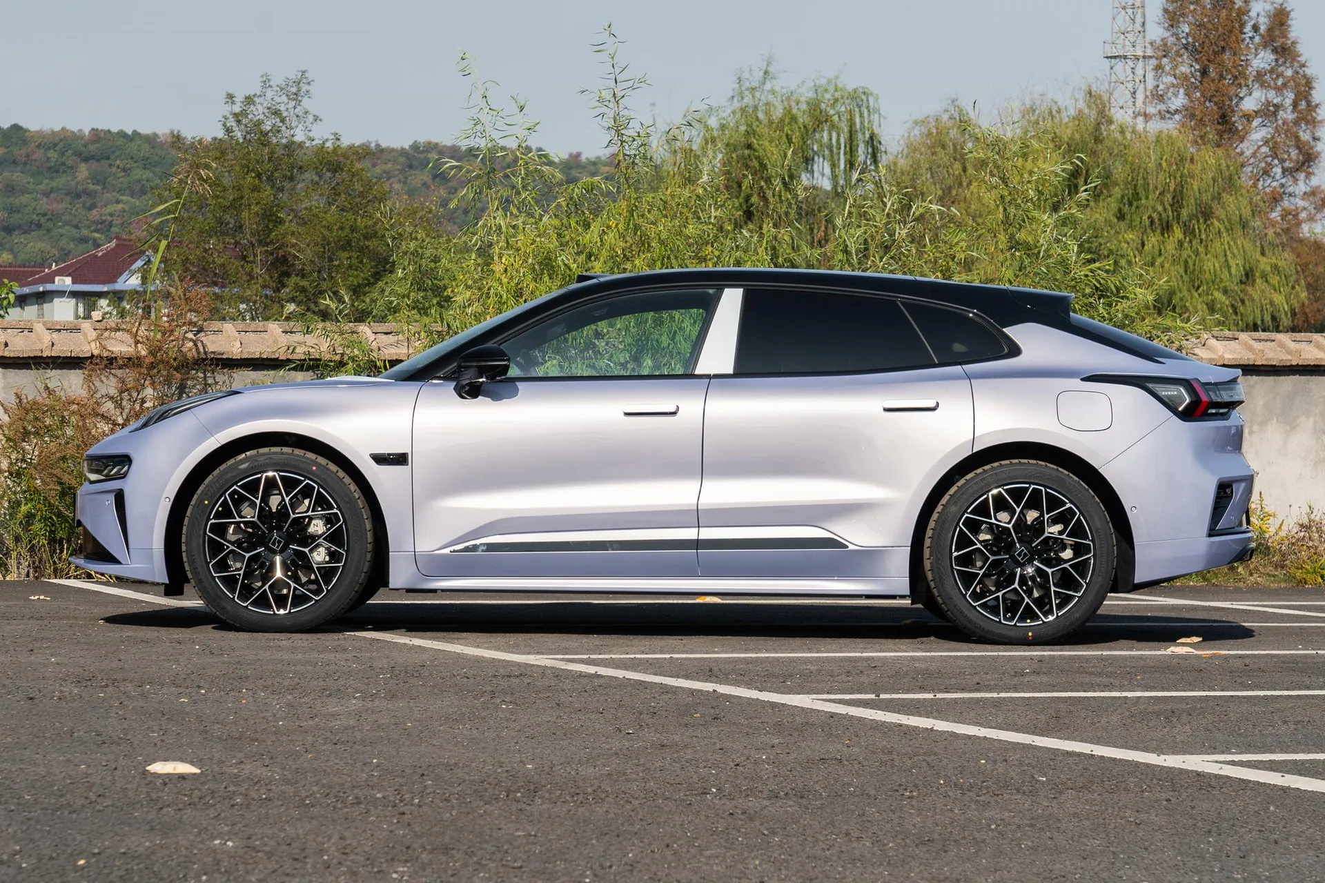  001 Max 95kWh AWD
