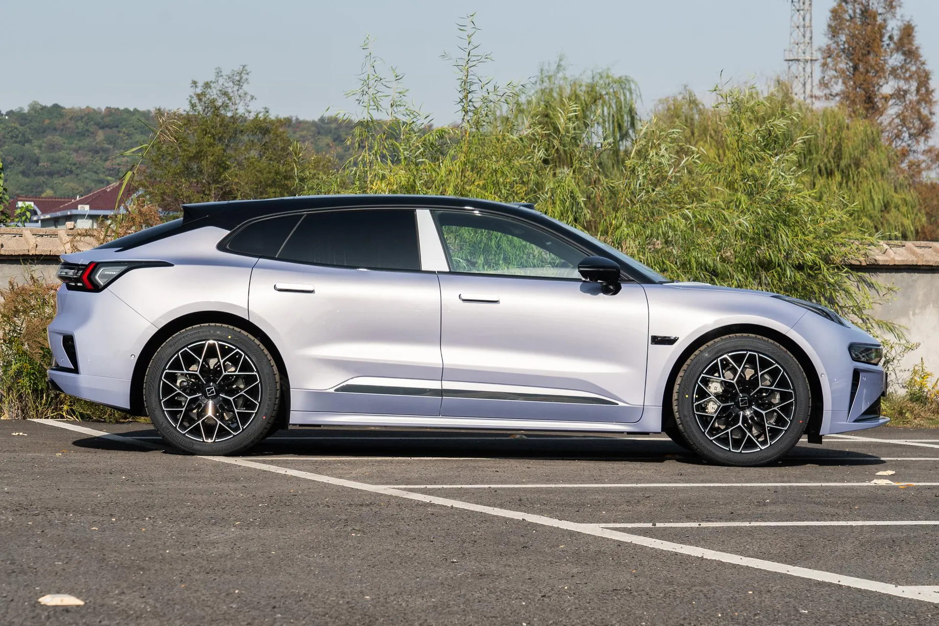  001 Max 95kWh AWD
