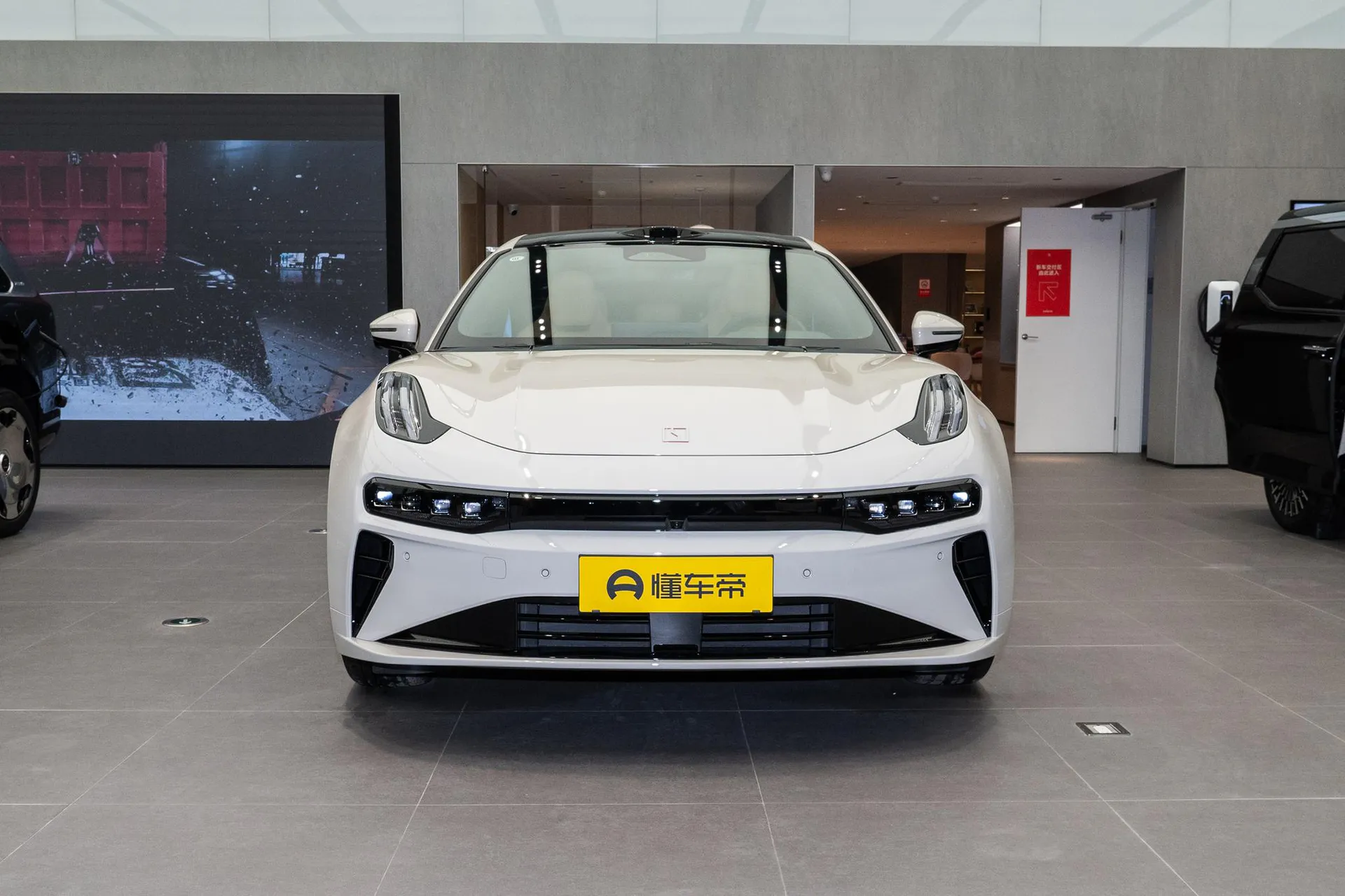 001 Max 95kWh AWD