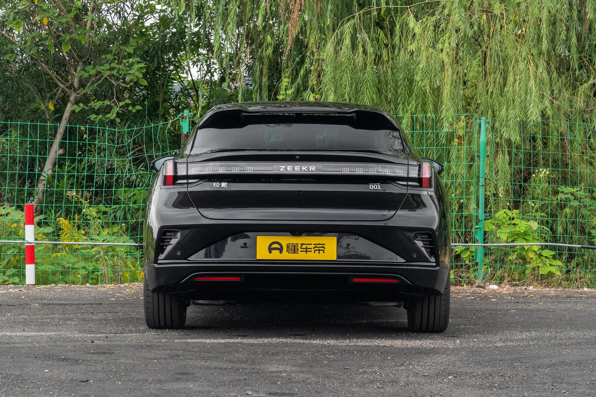  001 Max 103kWh RWD