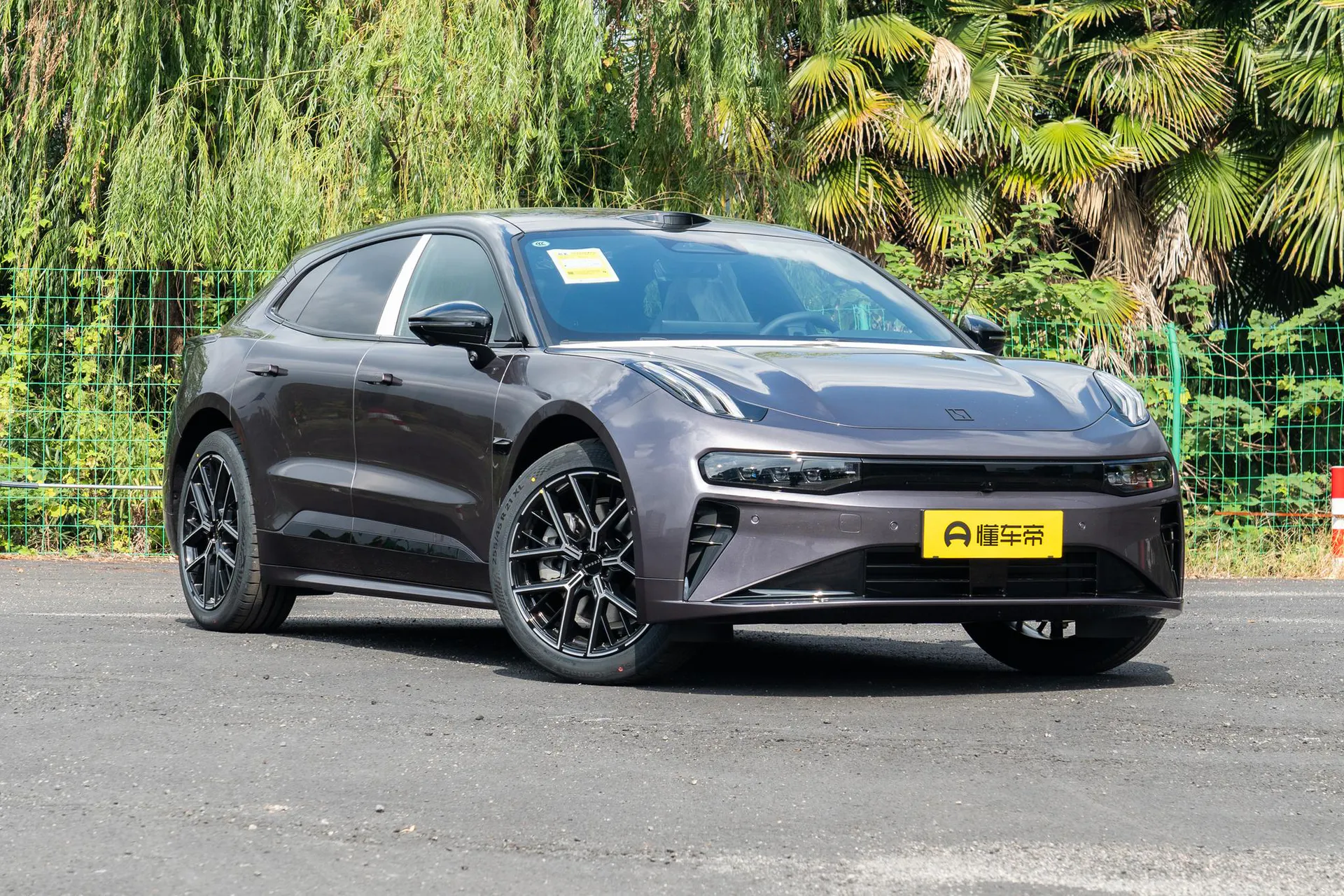  001 Max 103kWh RWD