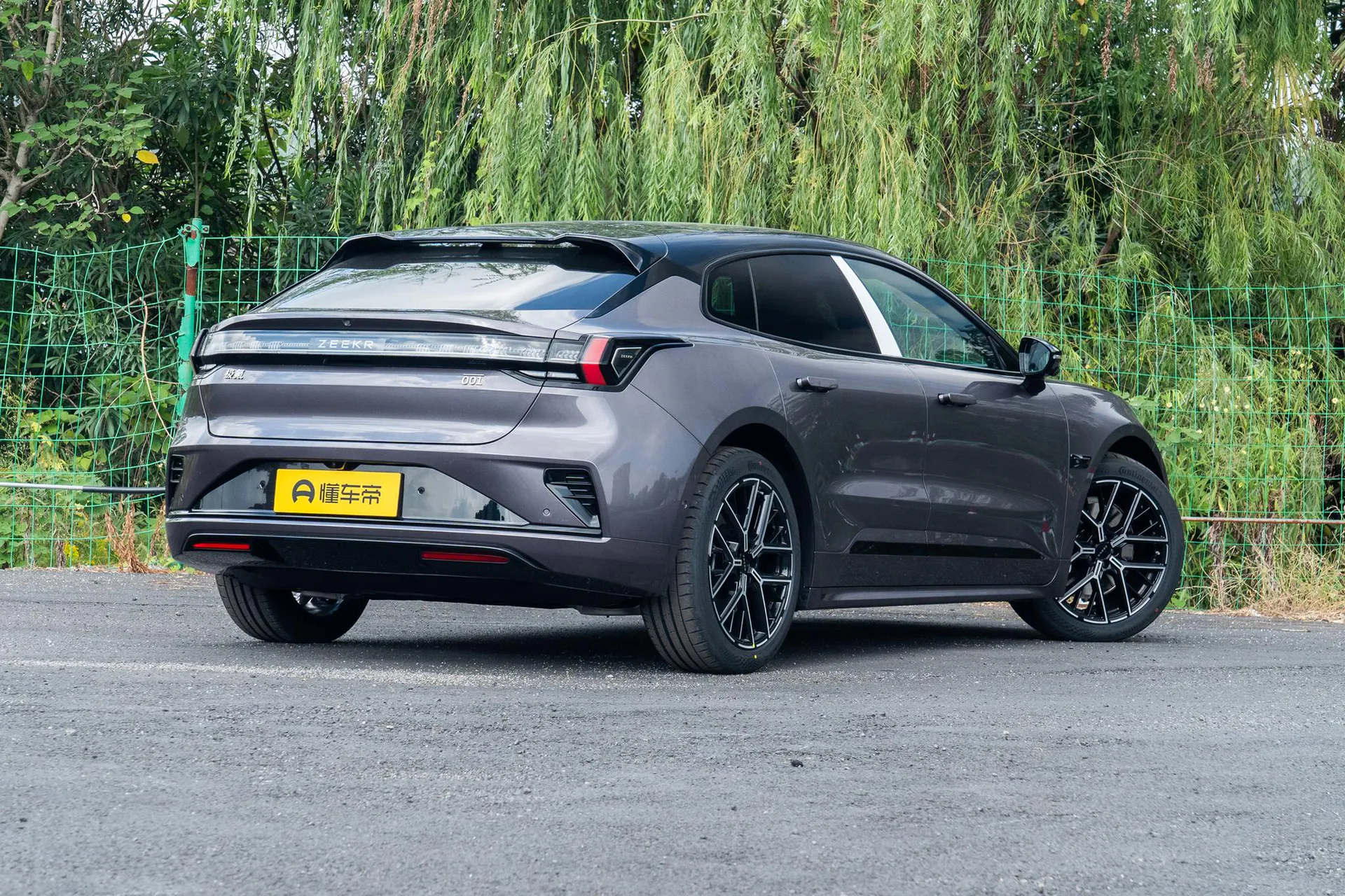  001 Max 103kWh RWD