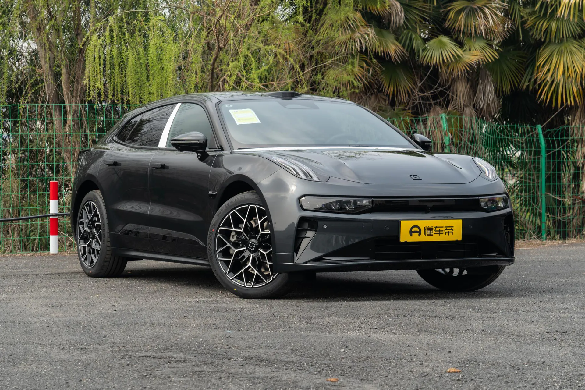  001 Max 103kWh RWD