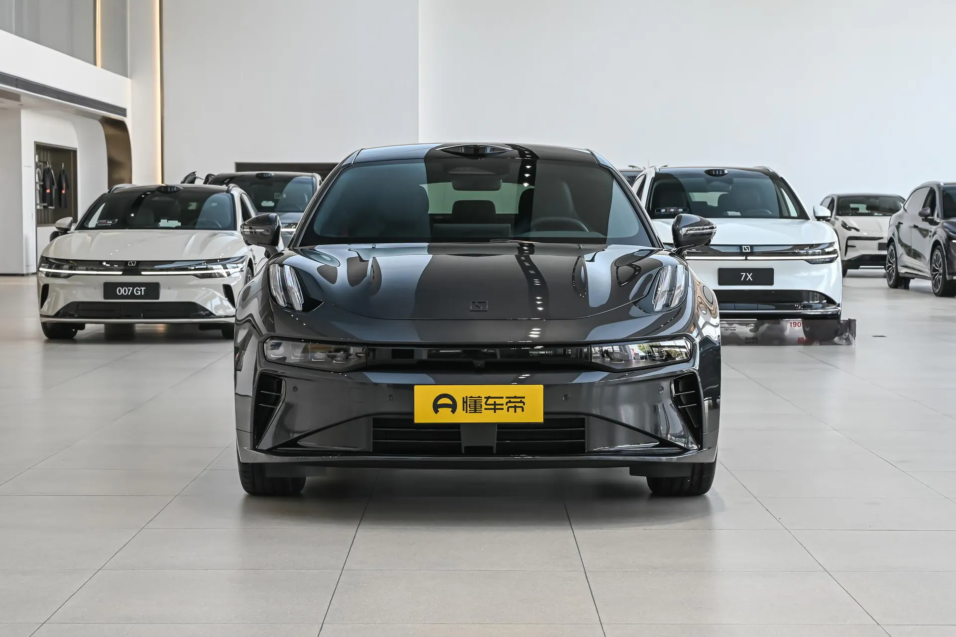  001 Max 103kWh RWD