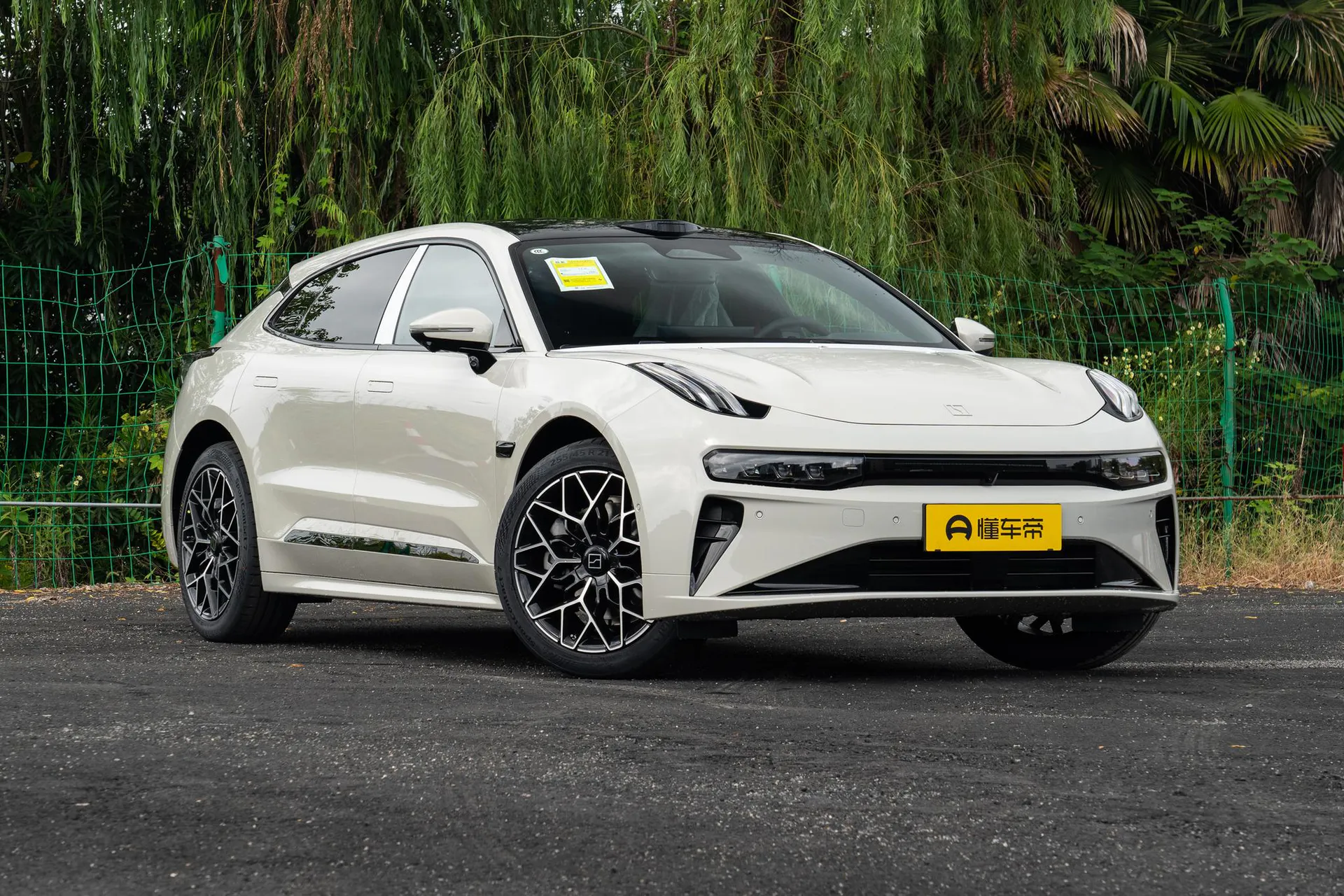  001 Max 103kWh RWD
