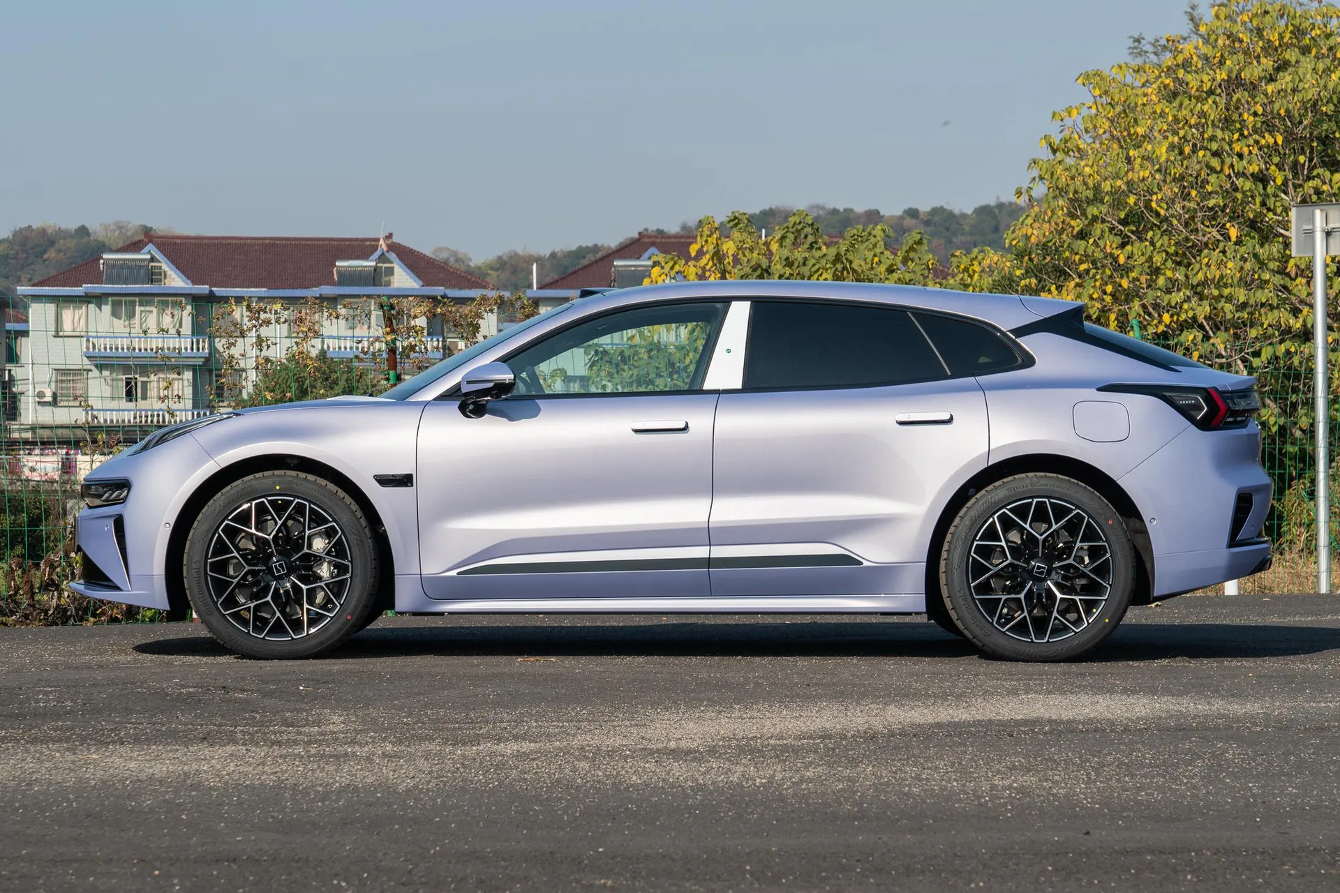  001 Max 103kWh RWD