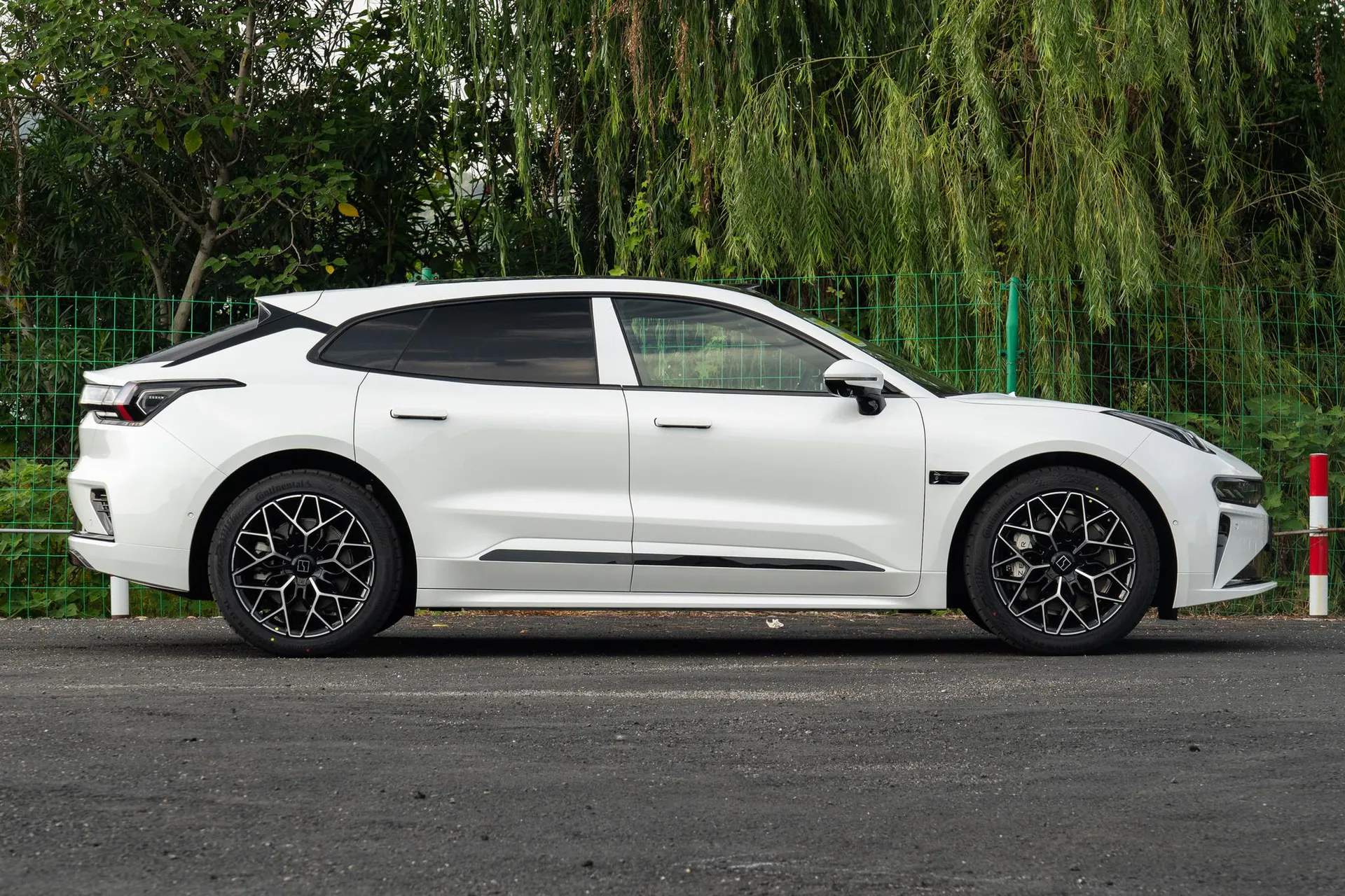  001 Max 103kWh RWD