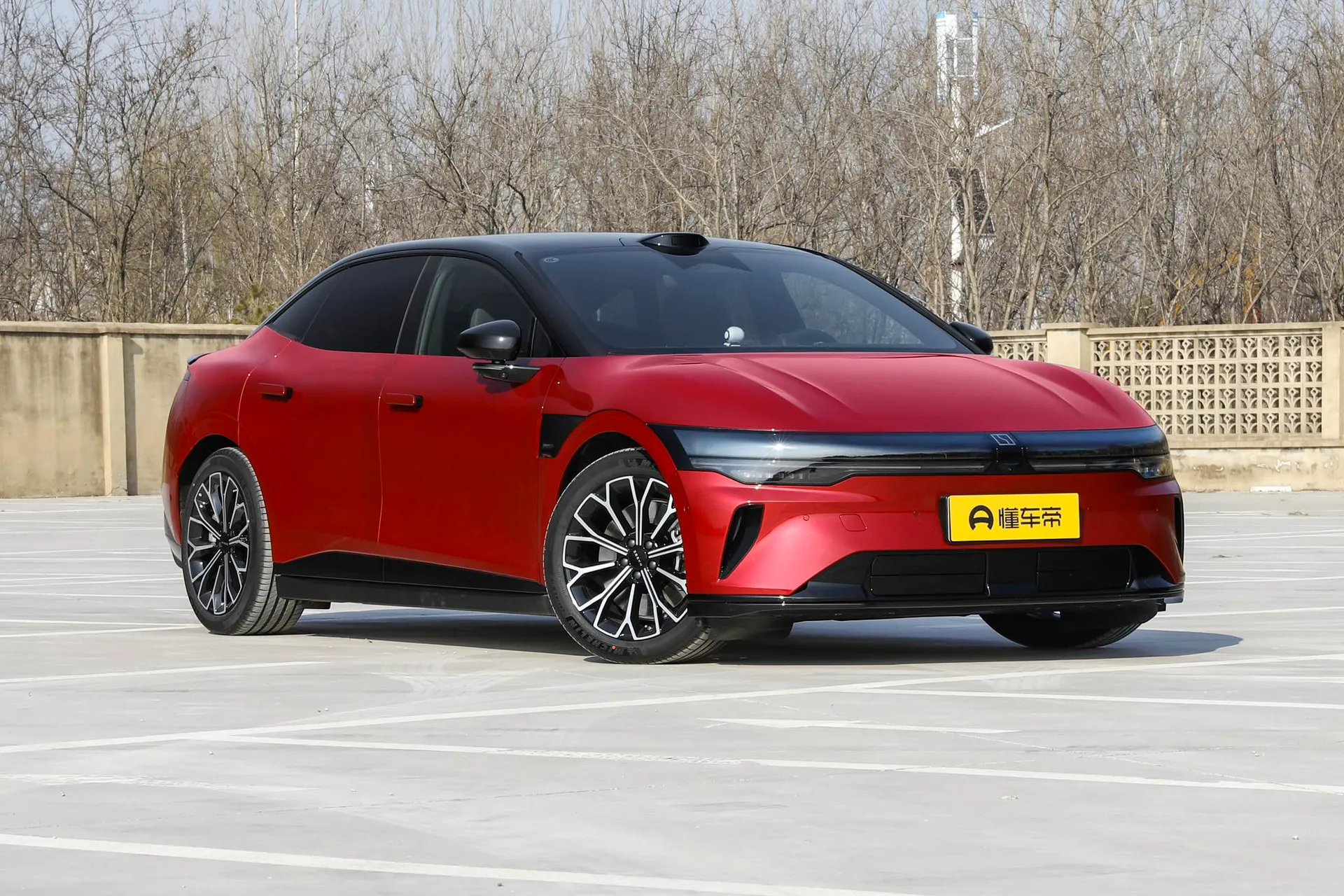  007 AWD Max 75kWh