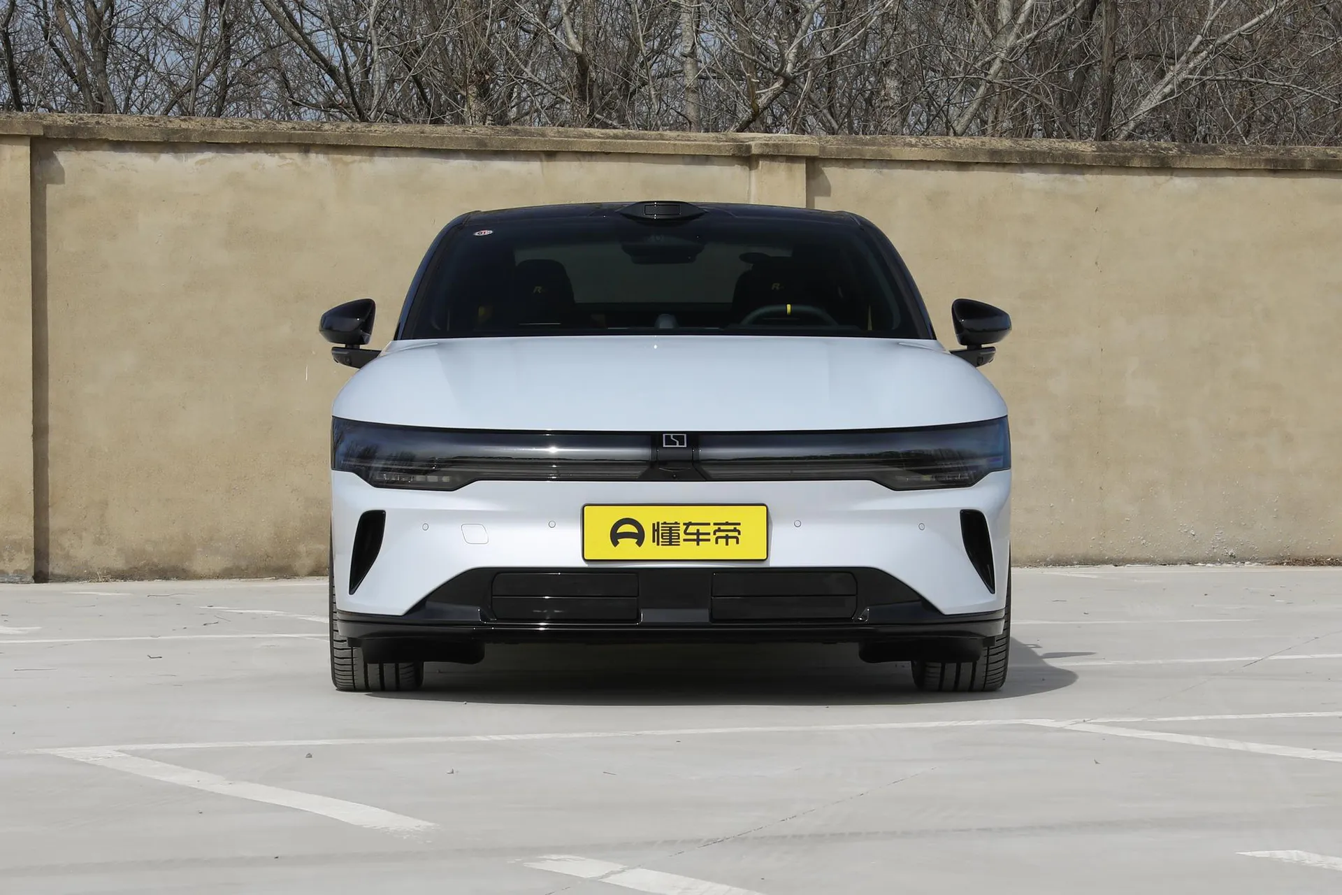  007 AWD Max 75kWh