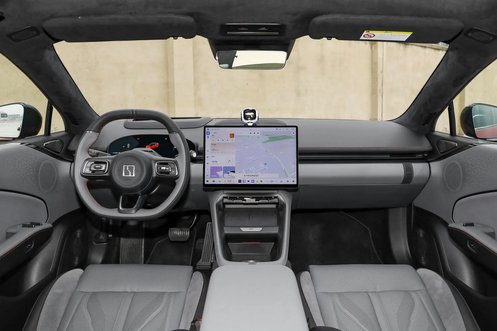  007 AWD Max 75kWh