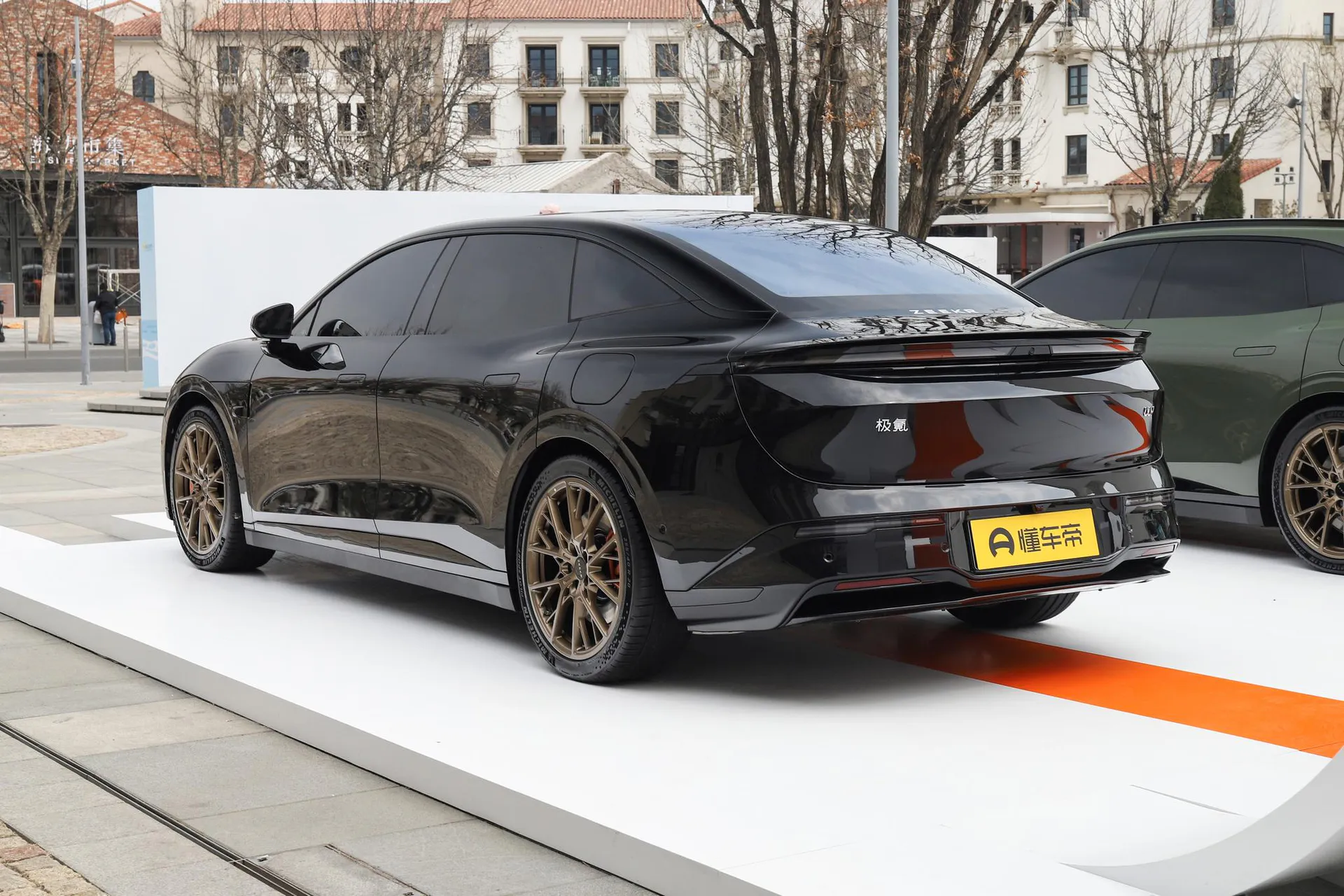  007 Long Range AWD Ultra 103kWh