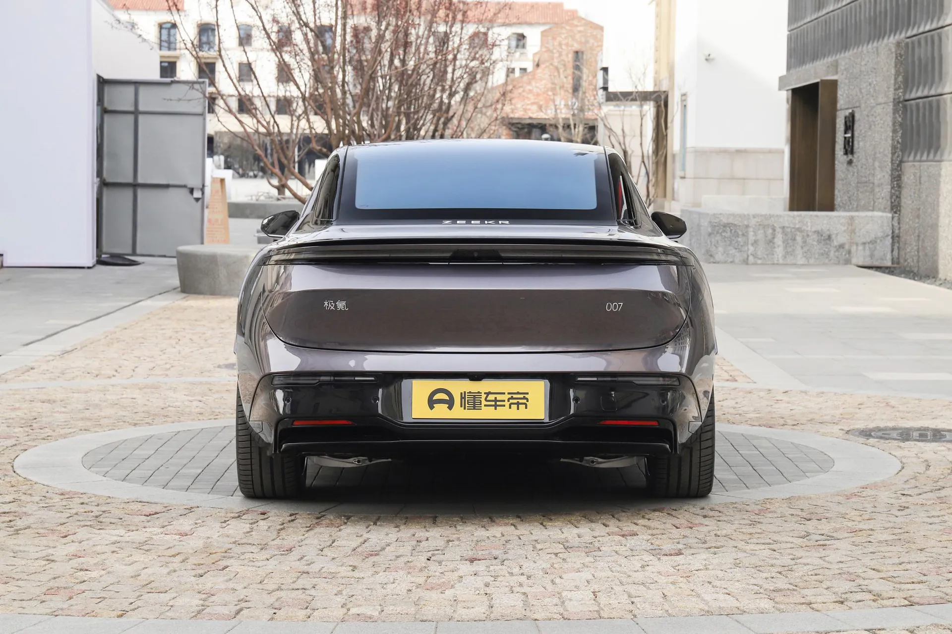  007 Long Range AWD Ultra 103kWh