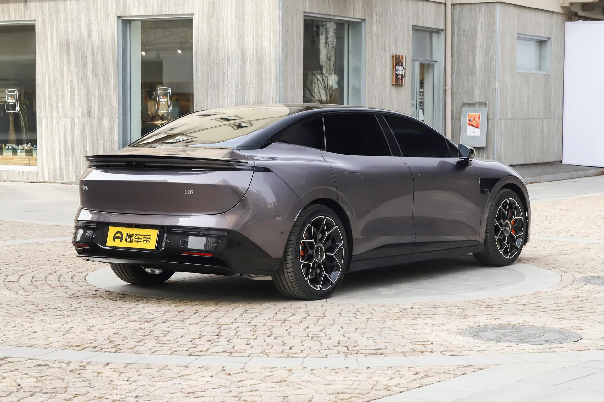  007 Long Range AWD Ultra 103kWh