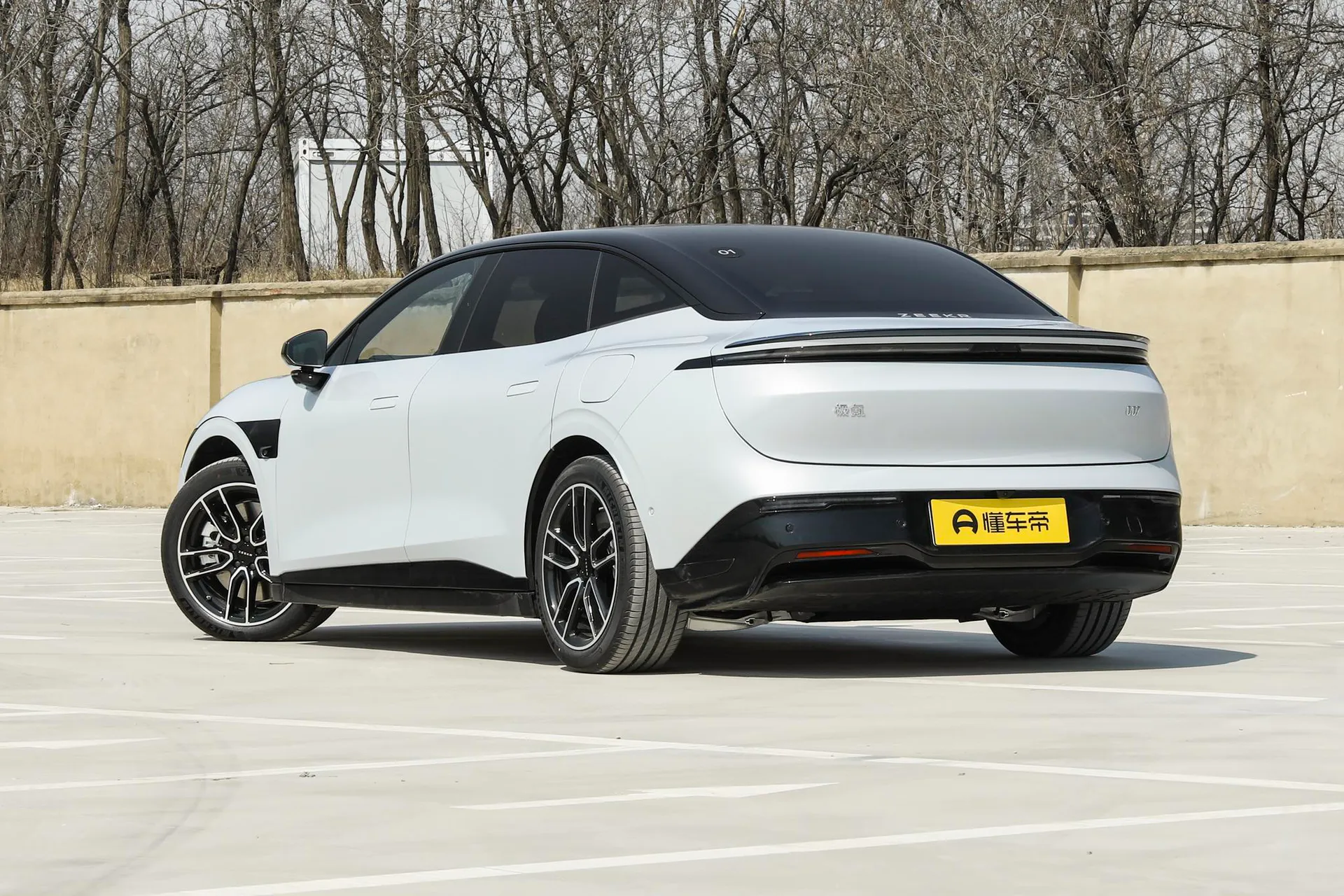  007 Long Range AWD Ultra 103kWh