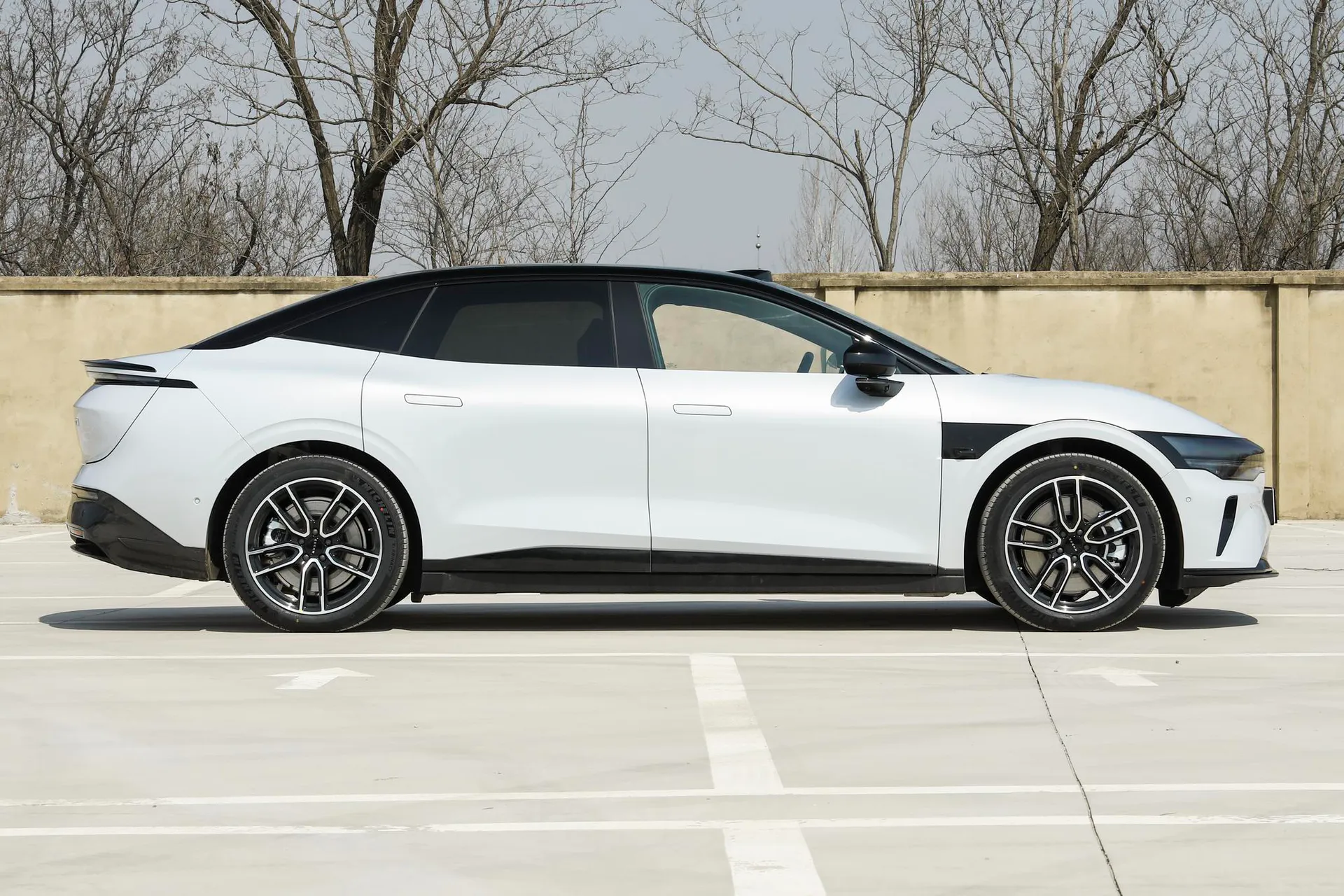  007 Long Range AWD Ultra 103kWh