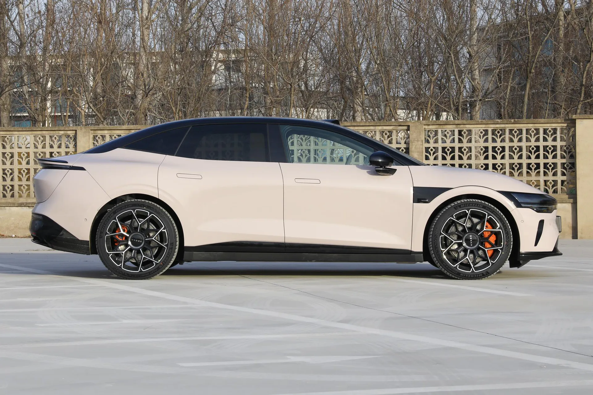  007 Long Range AWD Ultra 103kWh