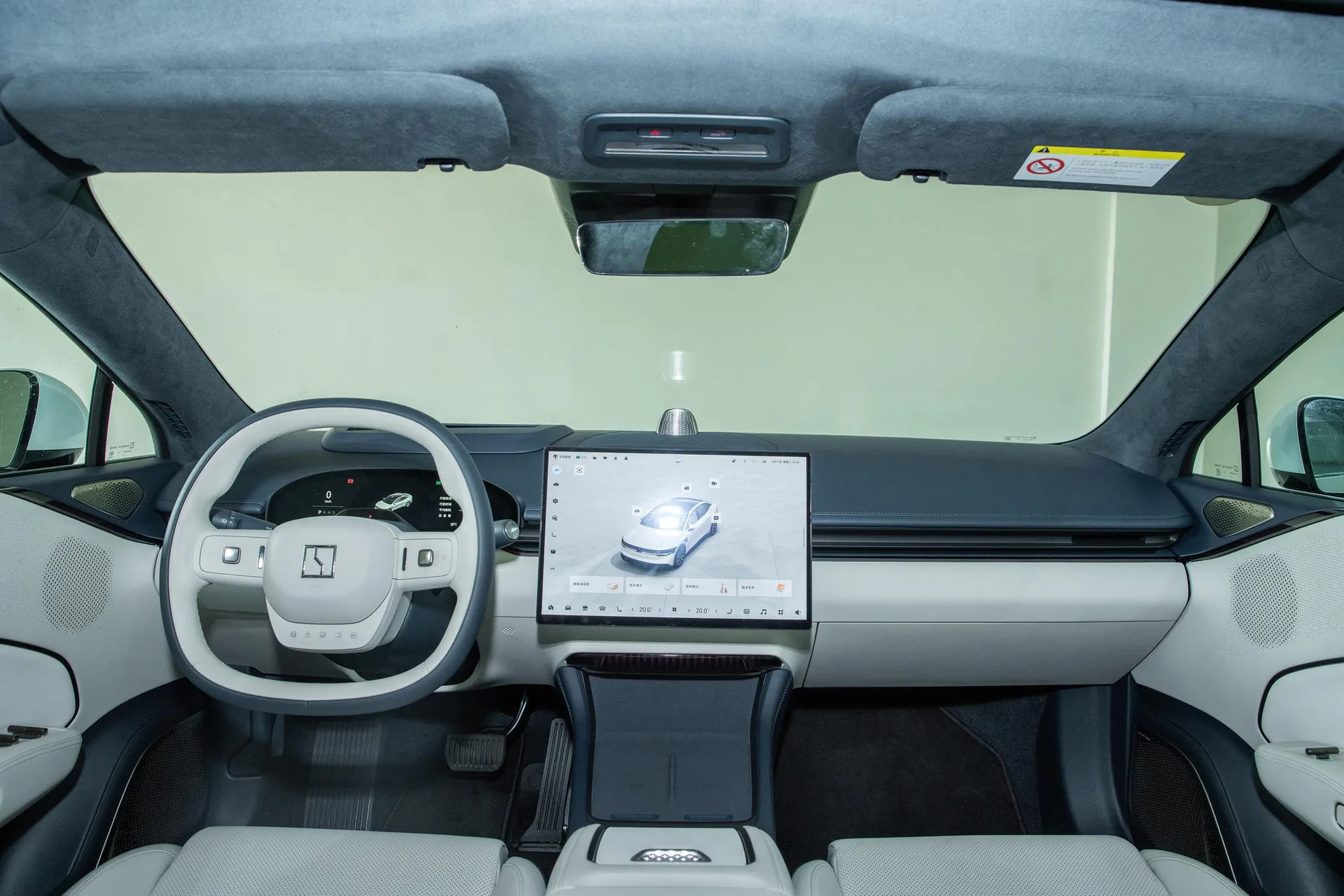  007 AWD Smart Driving 75kWh