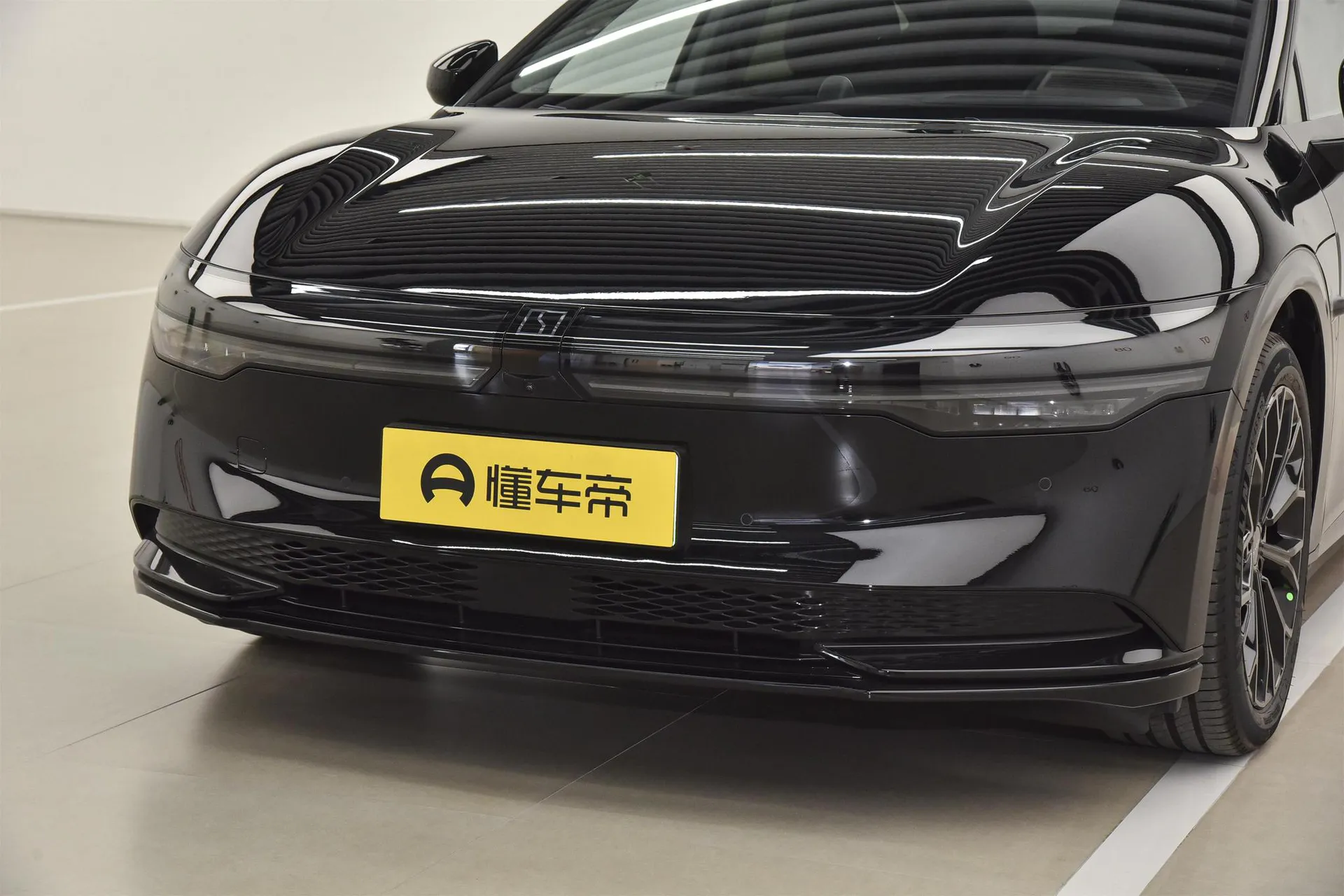  007 Long Range RWD Smart Driving 100kWh