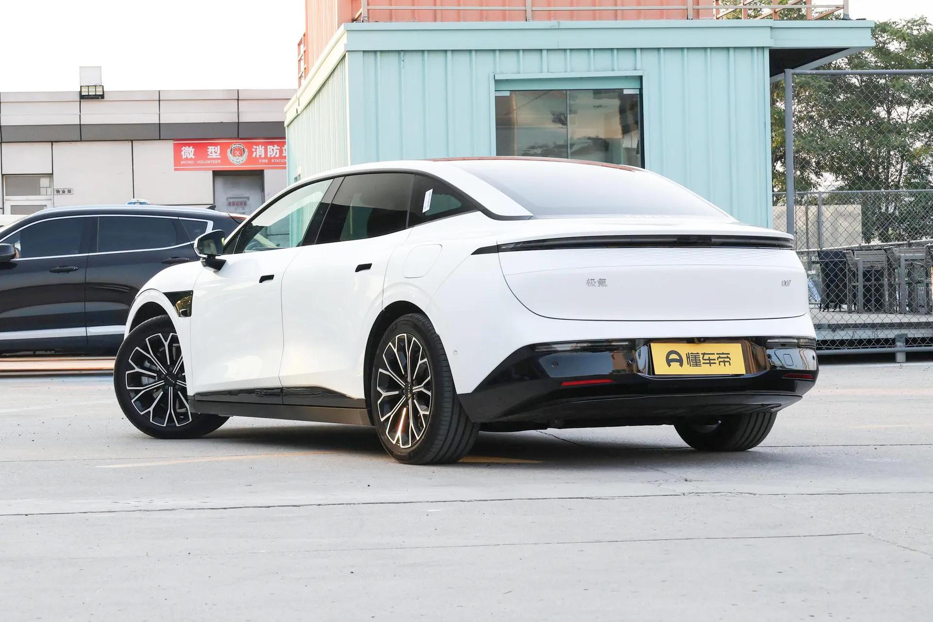  007 Long Range RWD Smart Driving 100kWh