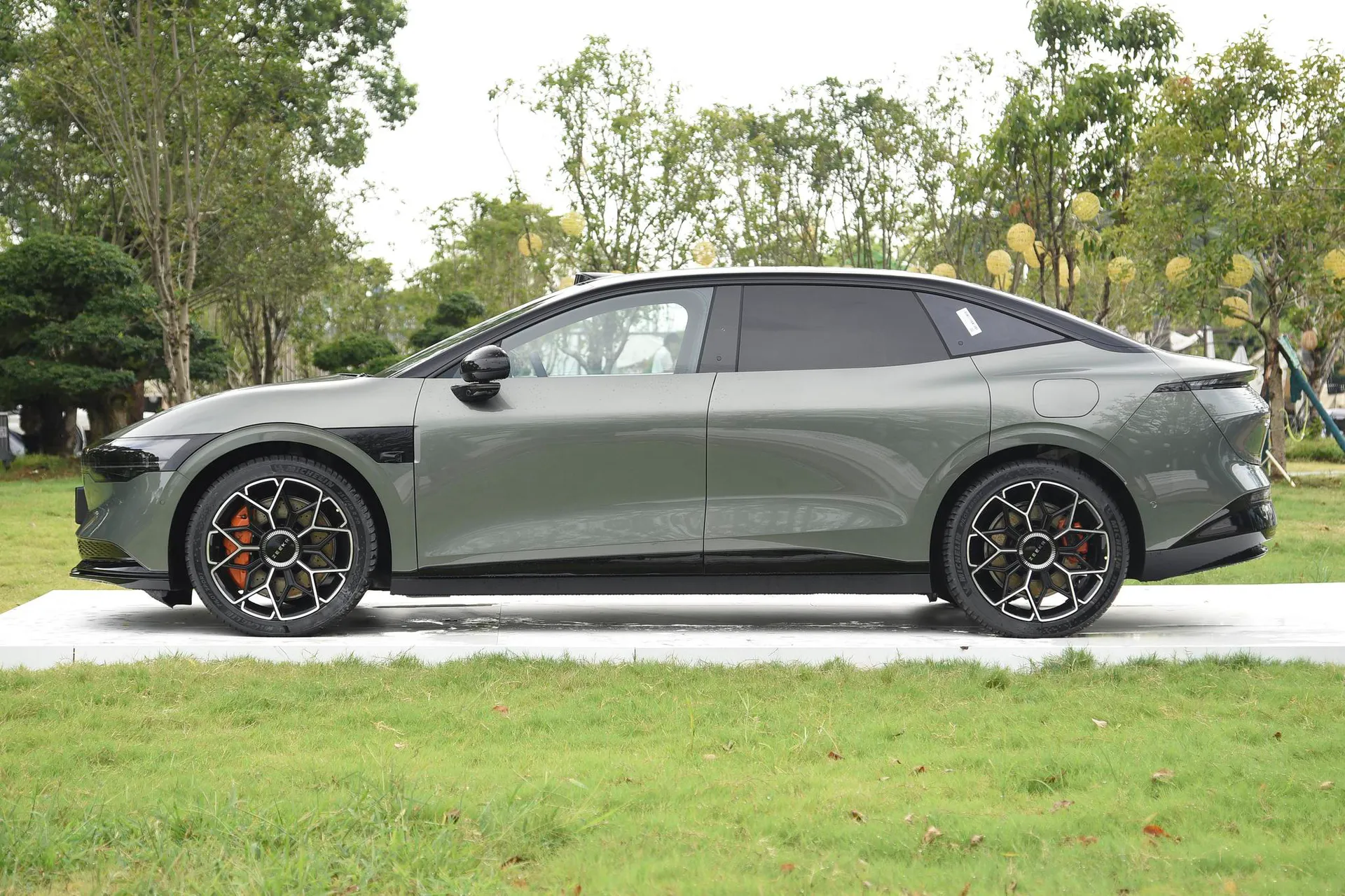  007 Long Range AWD Smart Driving 100kWh