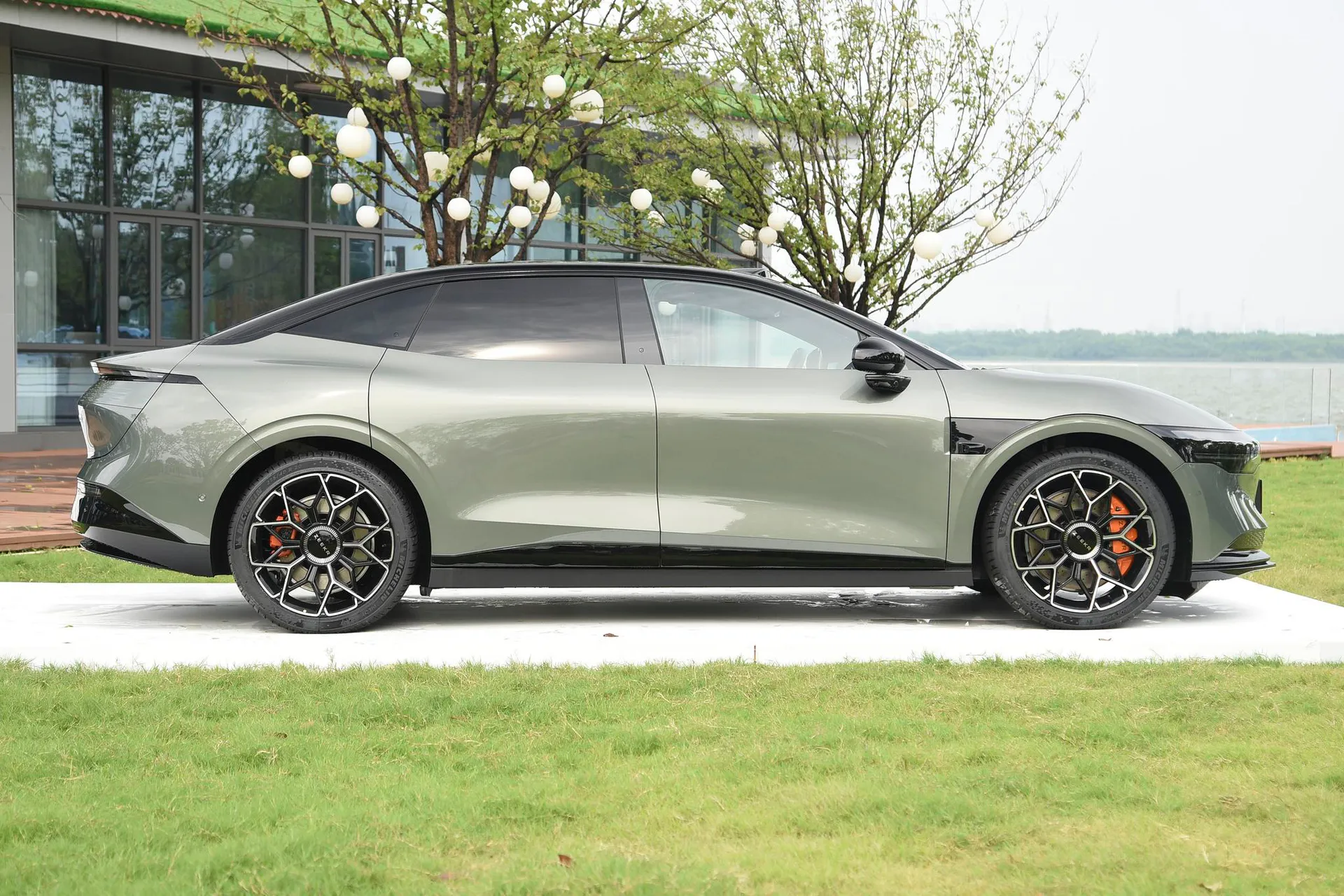 007 Long Range AWD Smart Driving 100kWh