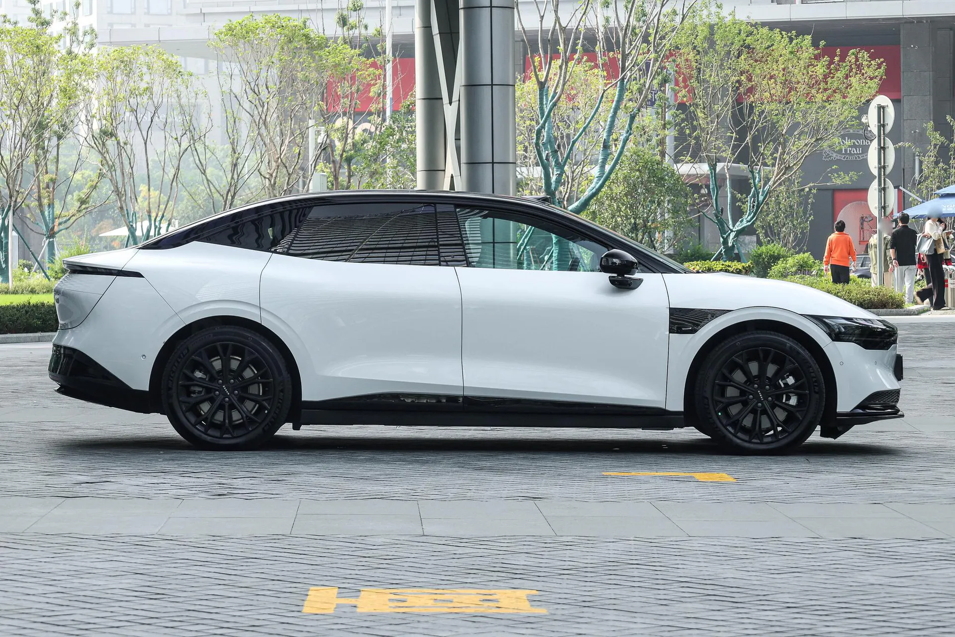  007 Long Range AWD Smart Driving 100kWh