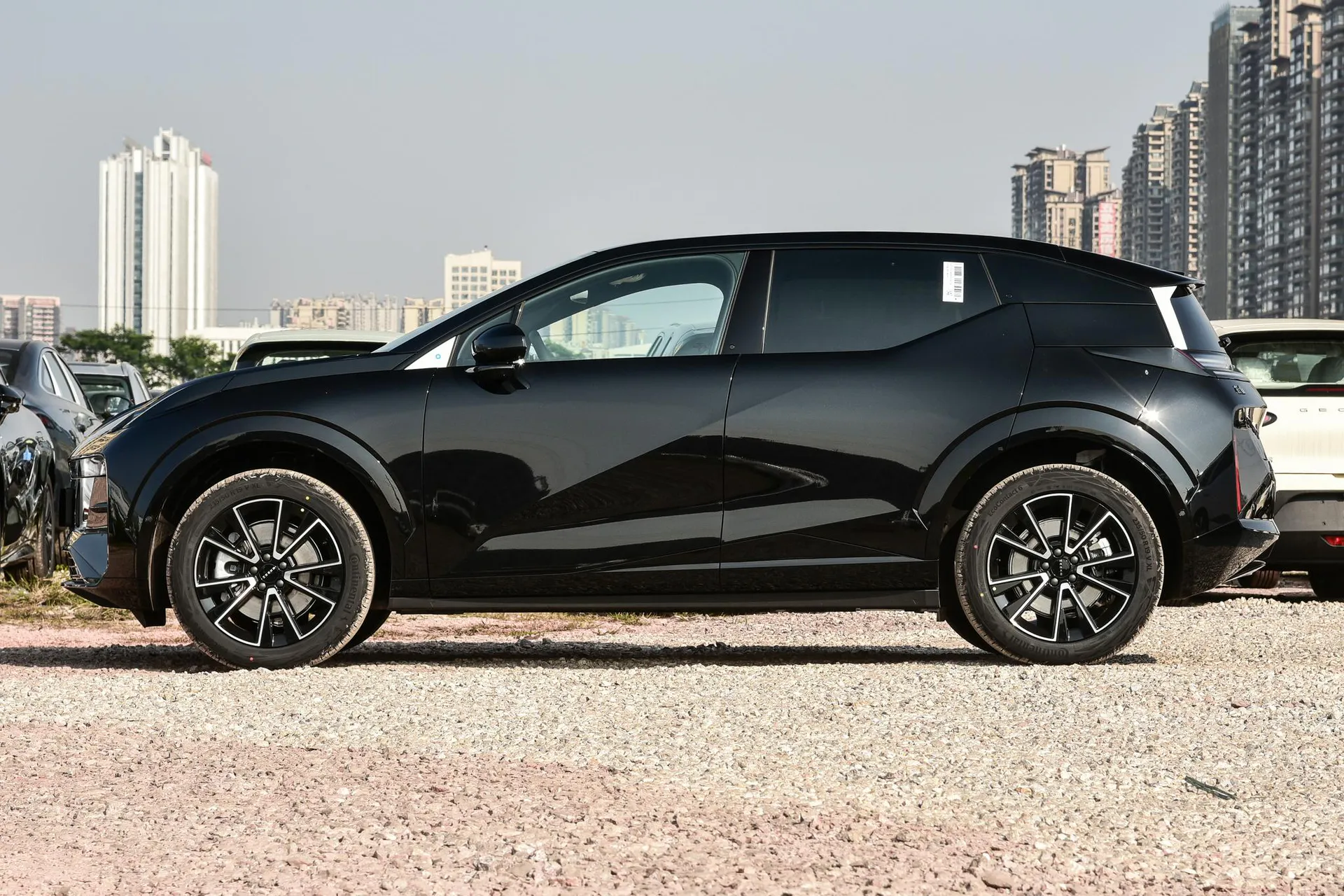  X Max 4-Seater