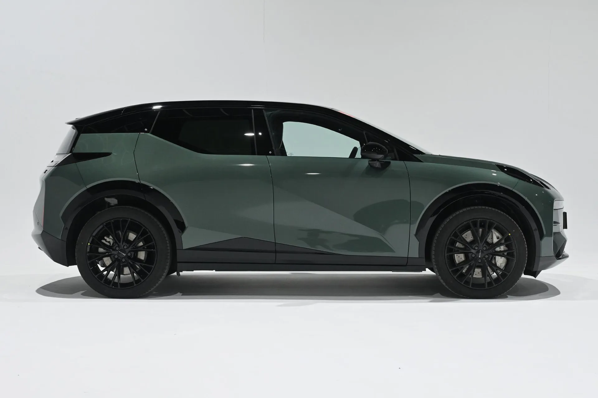  X Ultra 5-Seater