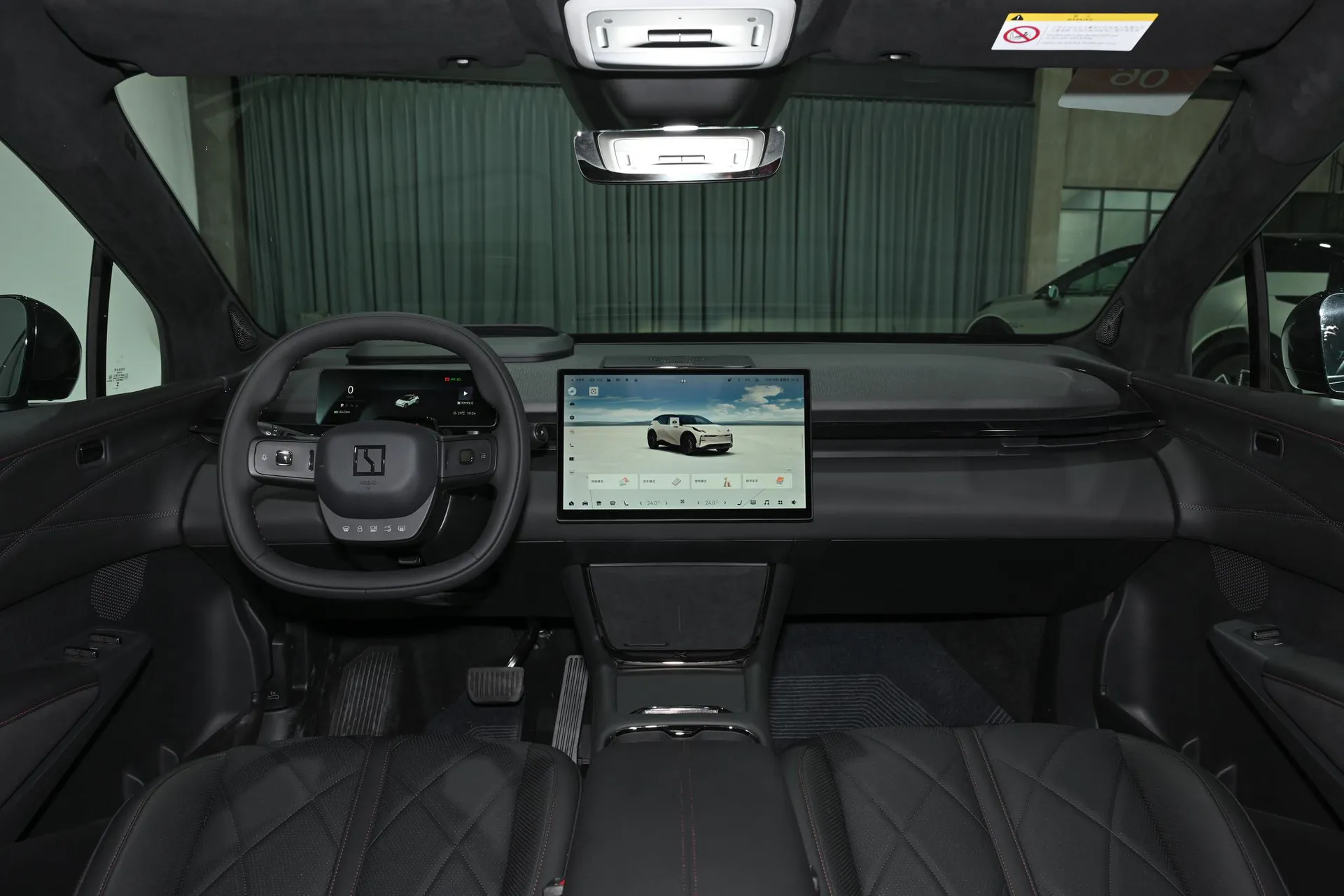  X Ultra 5-Seater