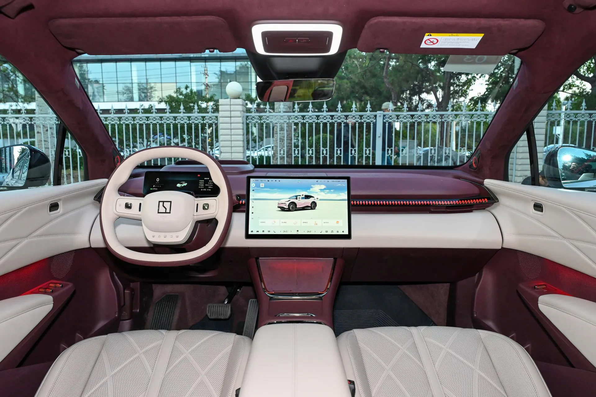 X Ultra 5-Seater