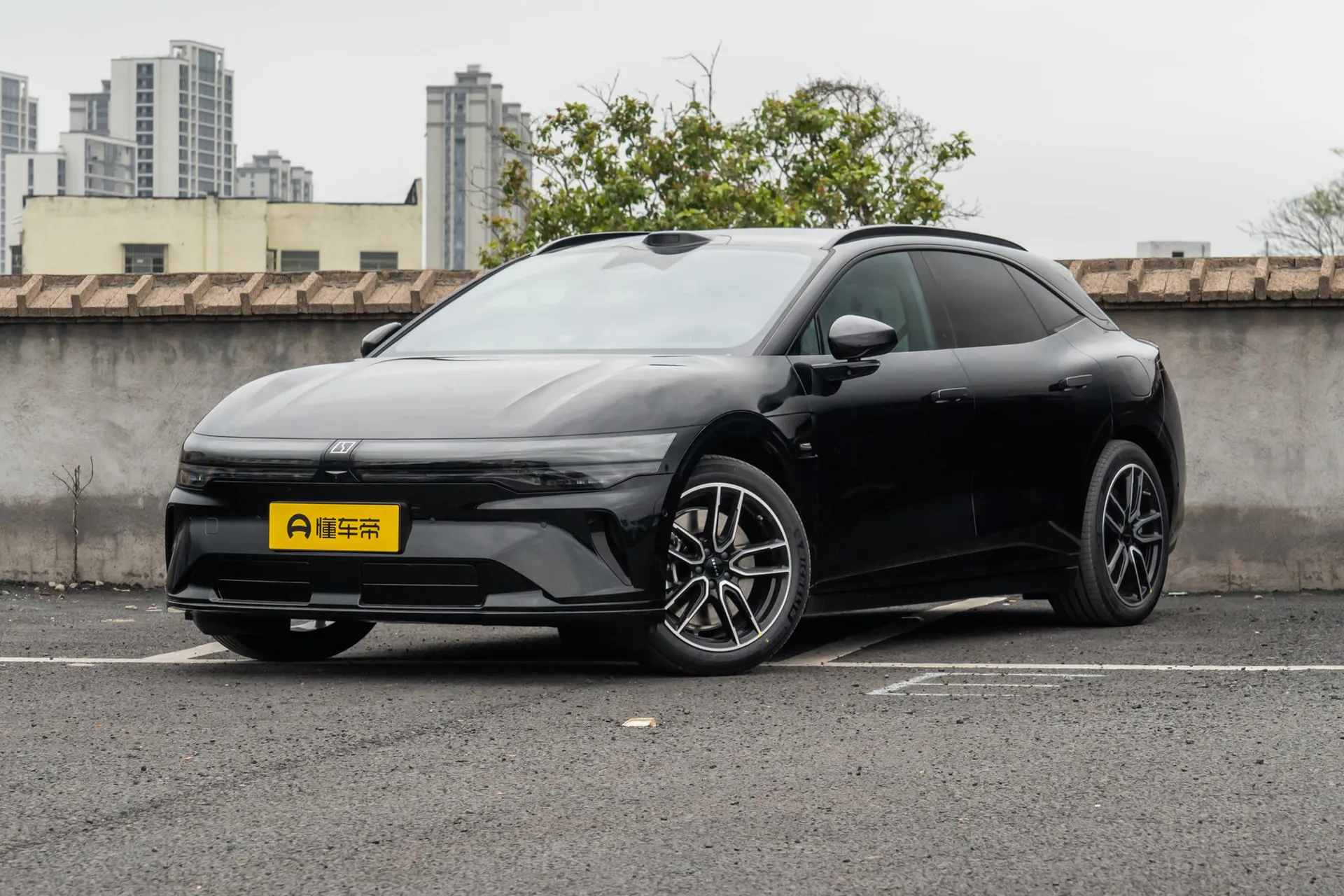Универсал Zeekr 007 GT RWD Max 75kWh (2026)